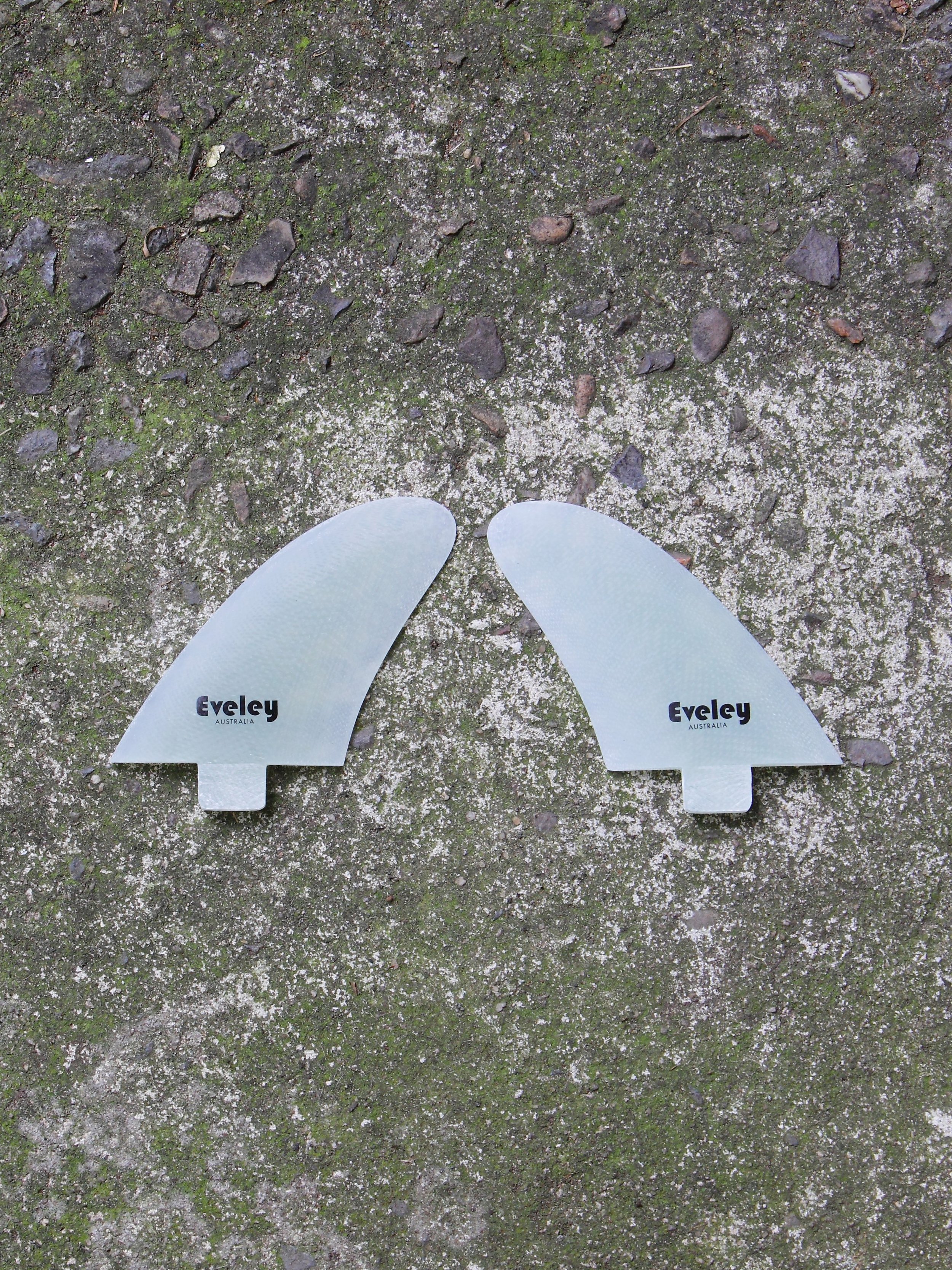 3.25" Twinzer Canard Fins – FCS compatible Natural Pro Glass (2 fins)