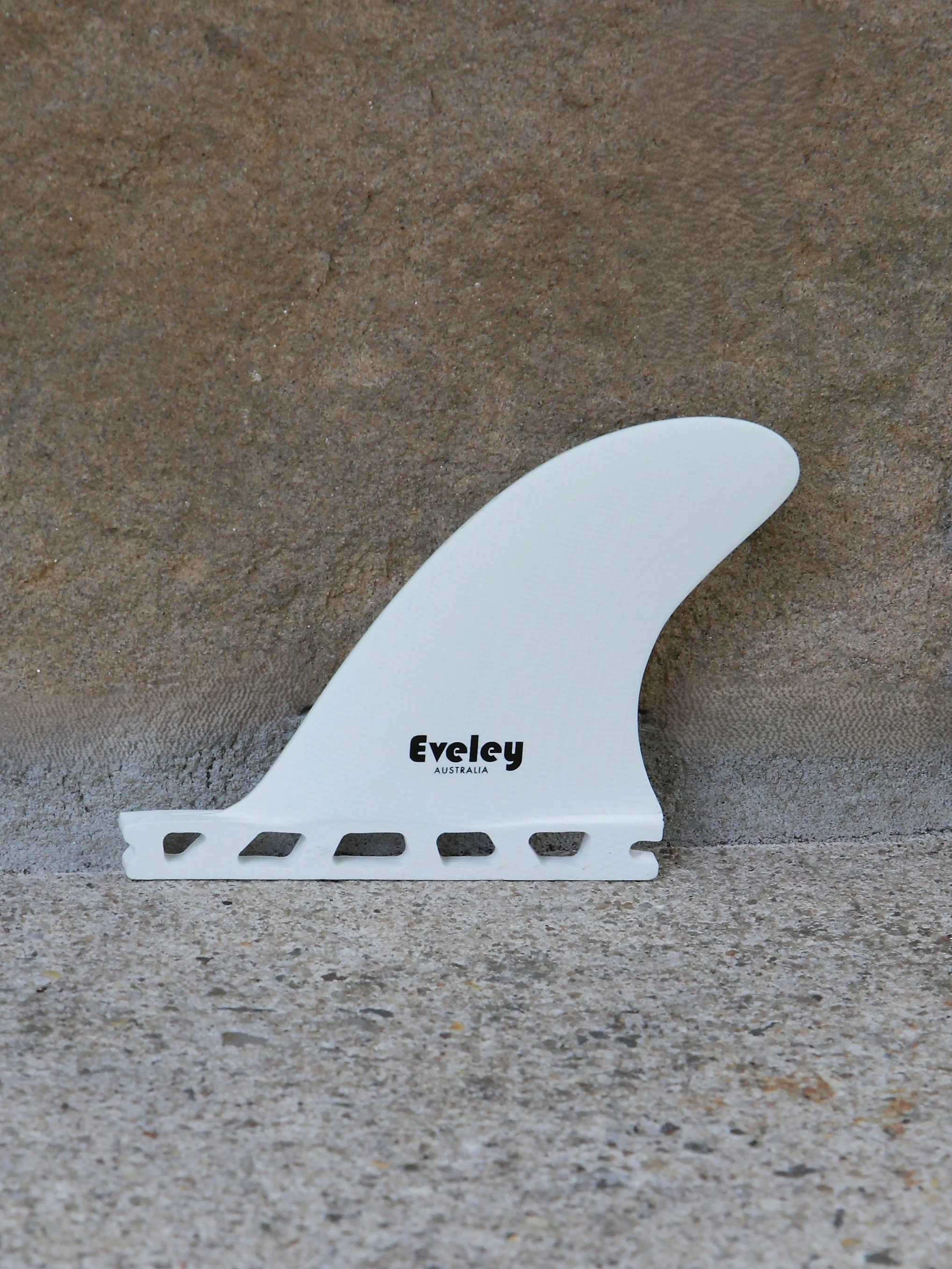 3.5" Classic Stabilizer Fin – Smooth Control for Twin + Trailer Setups against the stone wall