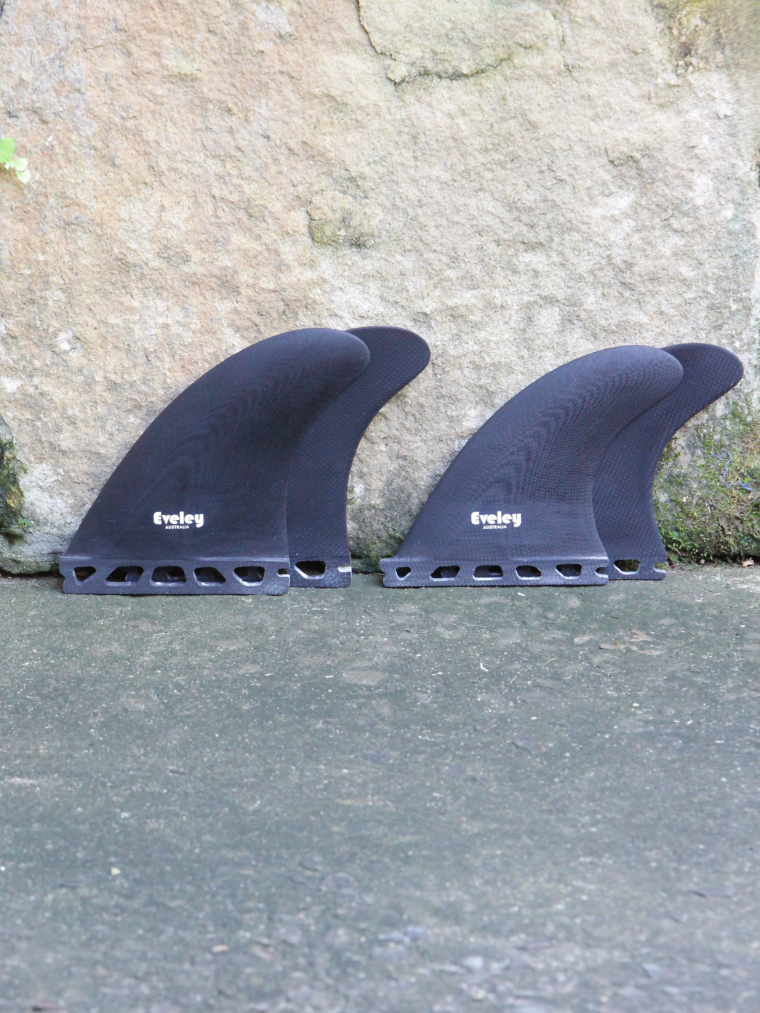 4.6" / 4.2" Classic Quads, black Pro Glass. Futures compatible set of four fins.