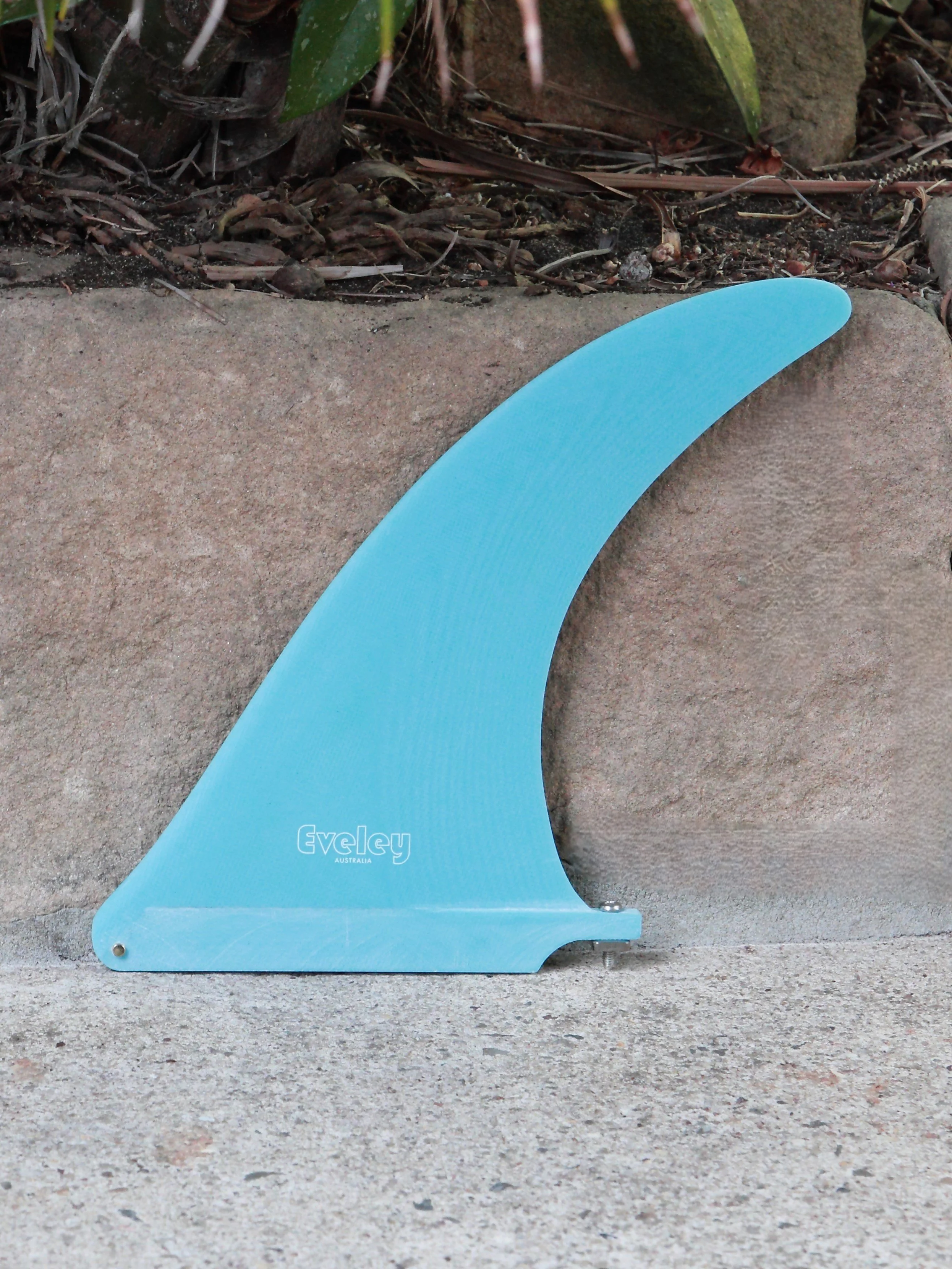 9" International 4A Center Fin, solid light blue Pro Glass.