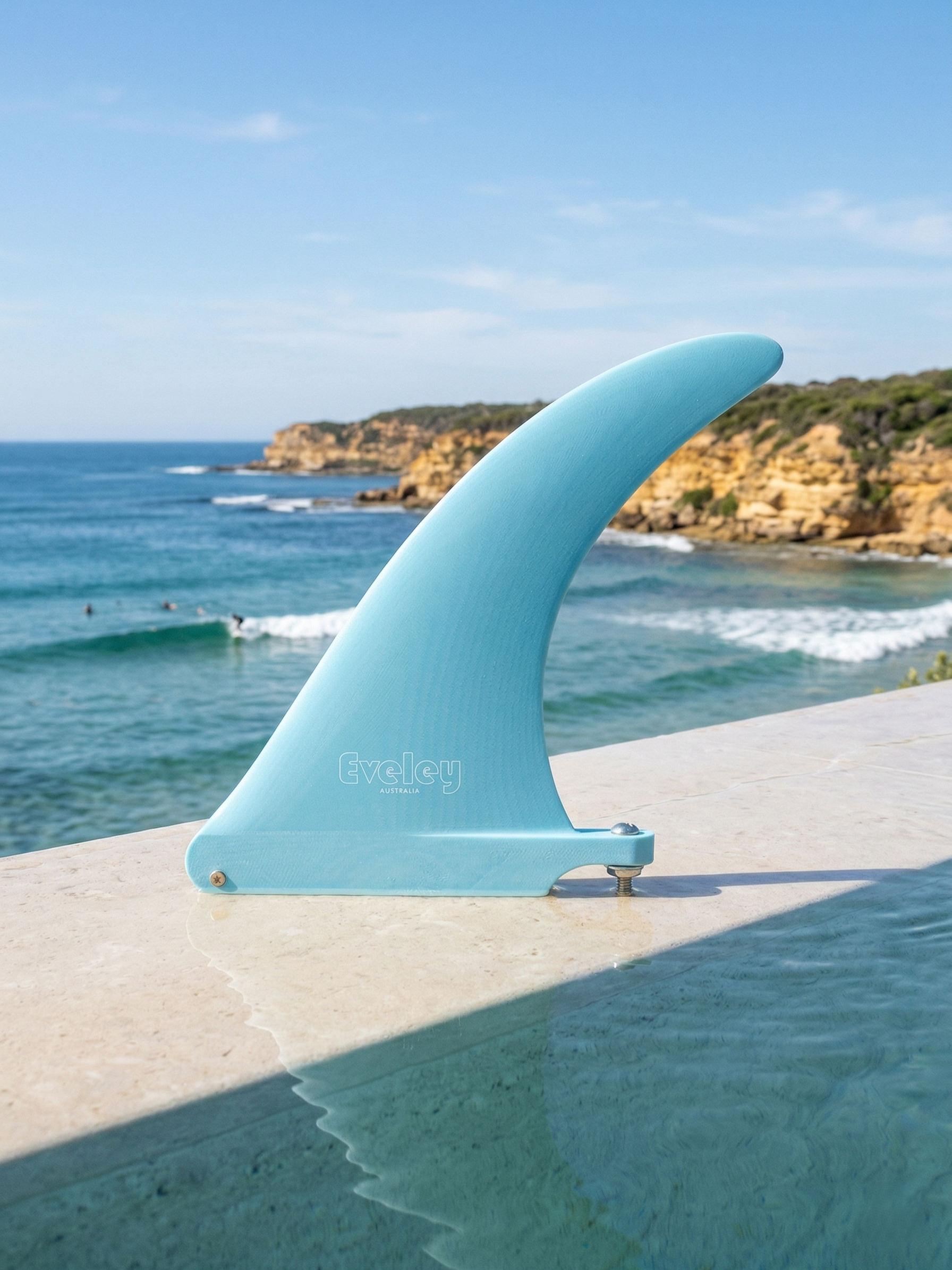 6.5" International 4A Center Fin, light blue Pro Glass.