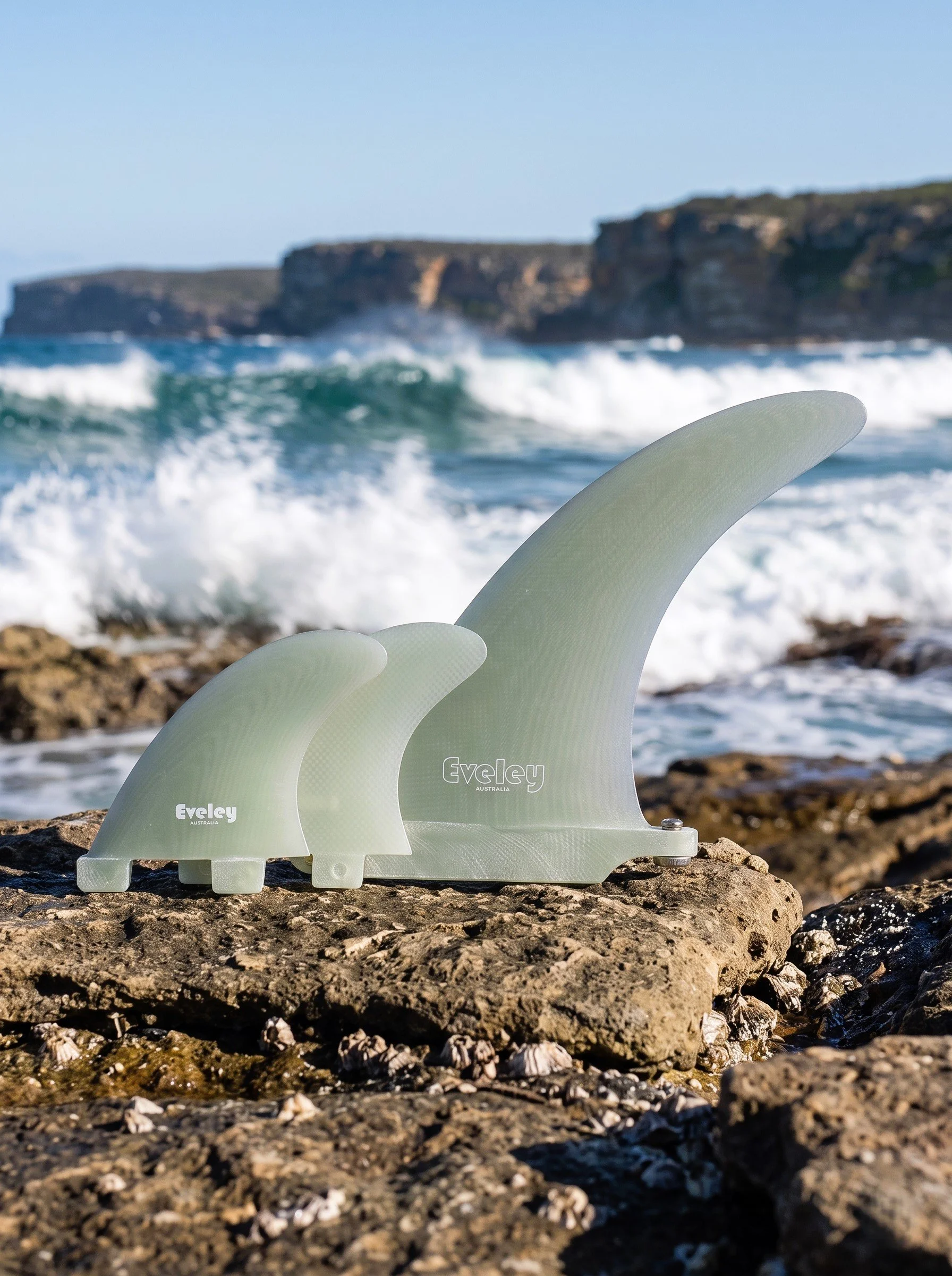 3.6" + 7" 2+1 Fin Set – FCS compatible natural Pro Glass (3 fins)