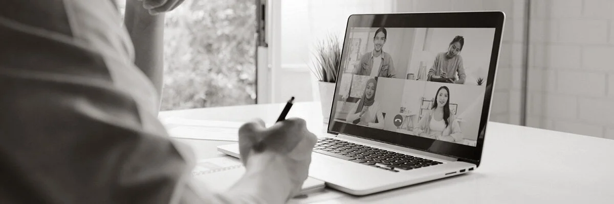 Conducting Virtual Meeting on Computer