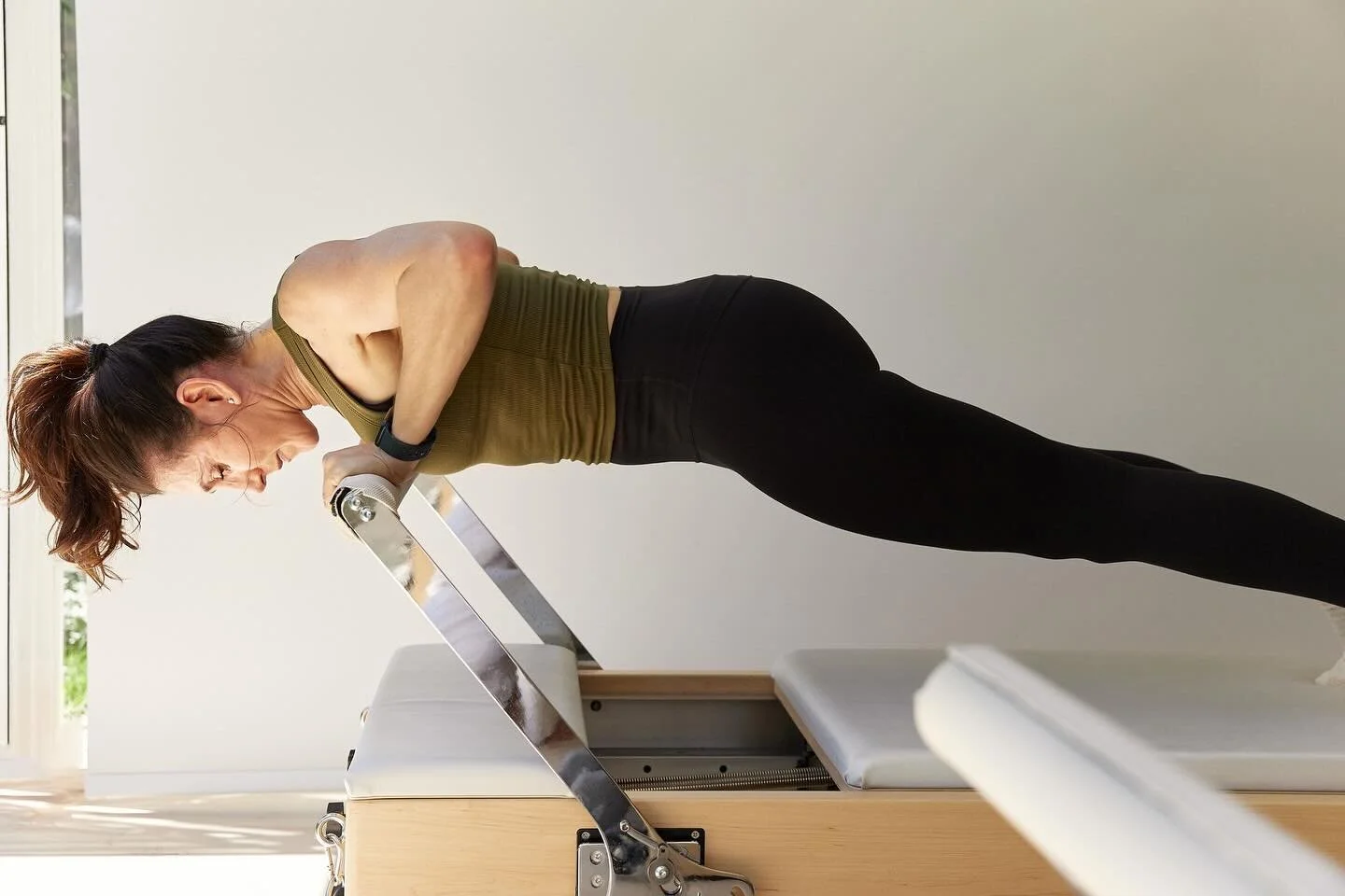 Client admiration right here!! 💪🙌 @annettesultana 😍
 
#pilates #reformer #fitness #reformerpilates #pilatesstrong #pilatesstudio #pilatesstudiosydney #sydneypilates #boutiquepilates #clientlove