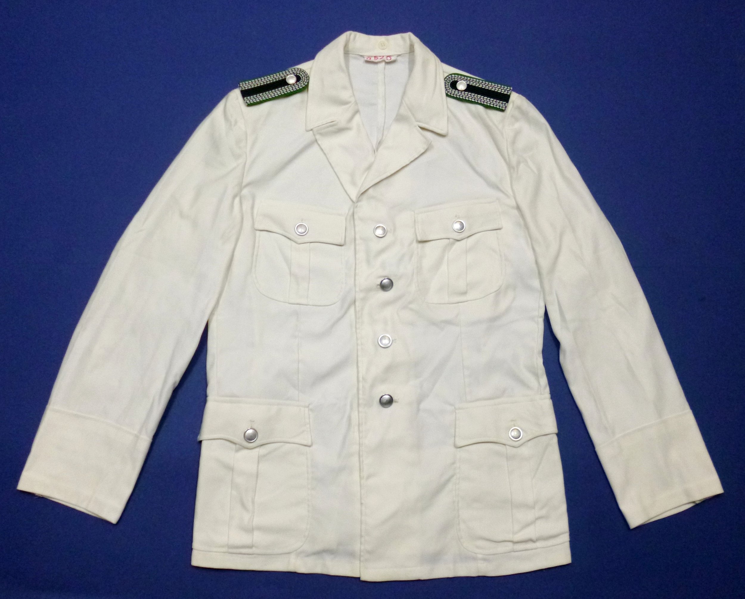 CHAQUETA VOLKSPOLIZEI DDR.  TALLA  g52-0