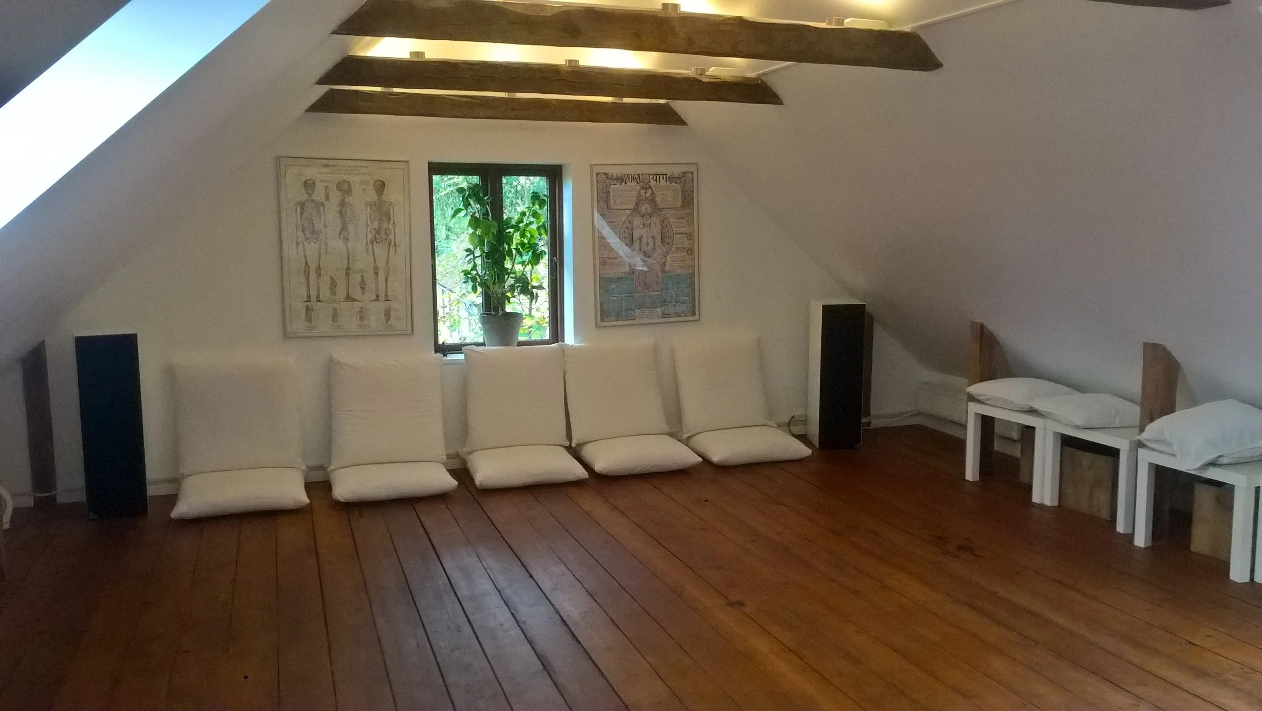 Massageuddannelsen: Massagebehandling med Energibevidsthed