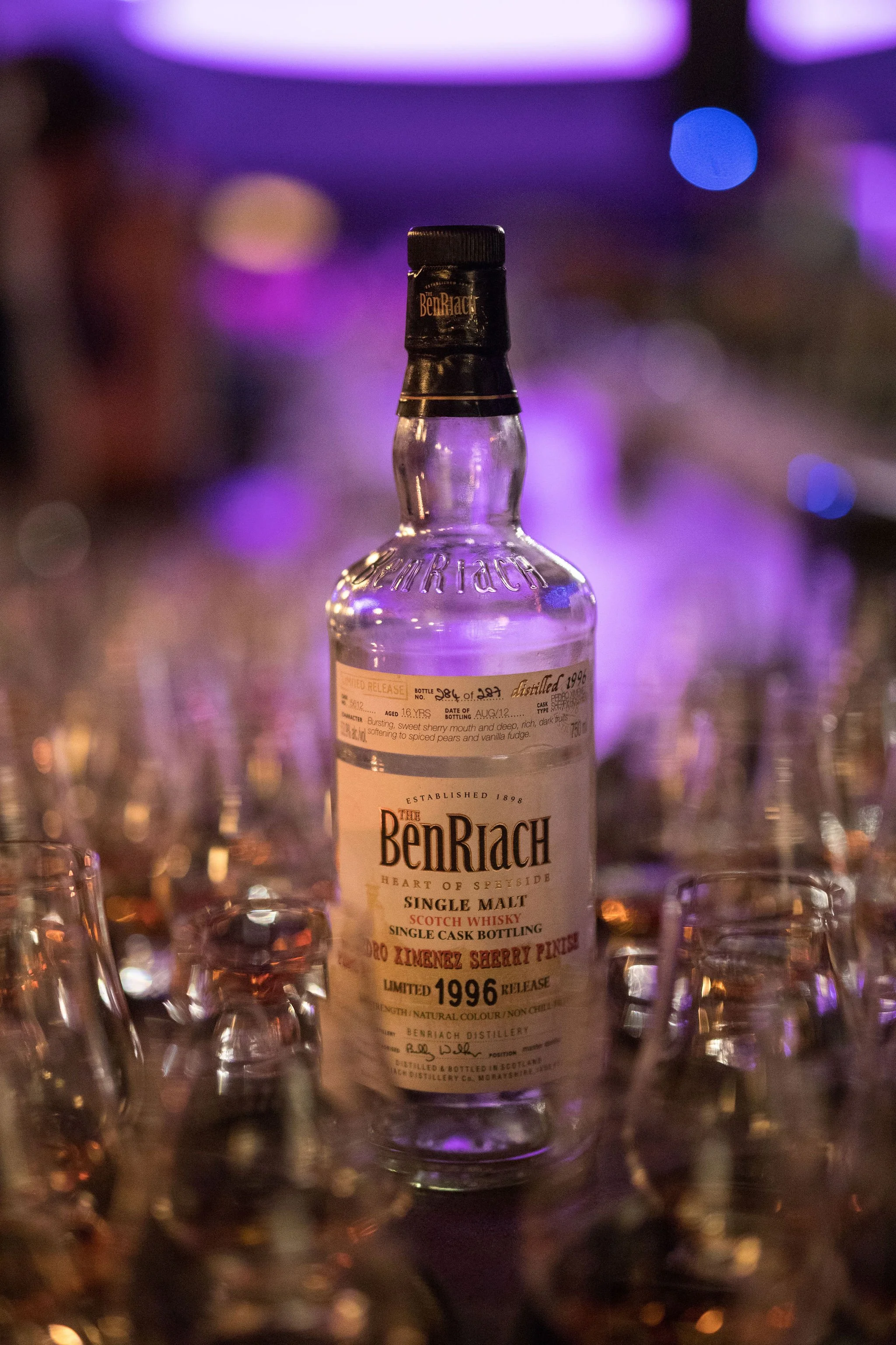 NinaHamilton-TasmanianEventPhotographer-WhiskyClub-TheStill-May2022-58.jpg