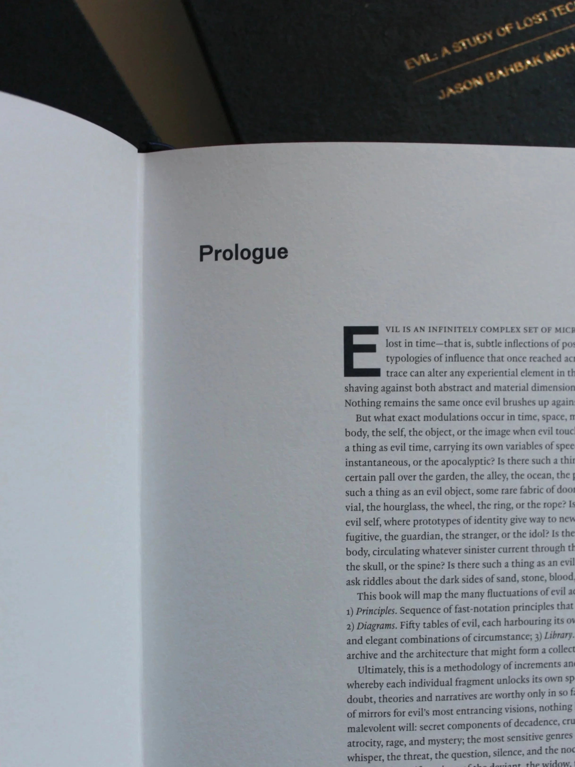 evil_18_prologue-s.jpg