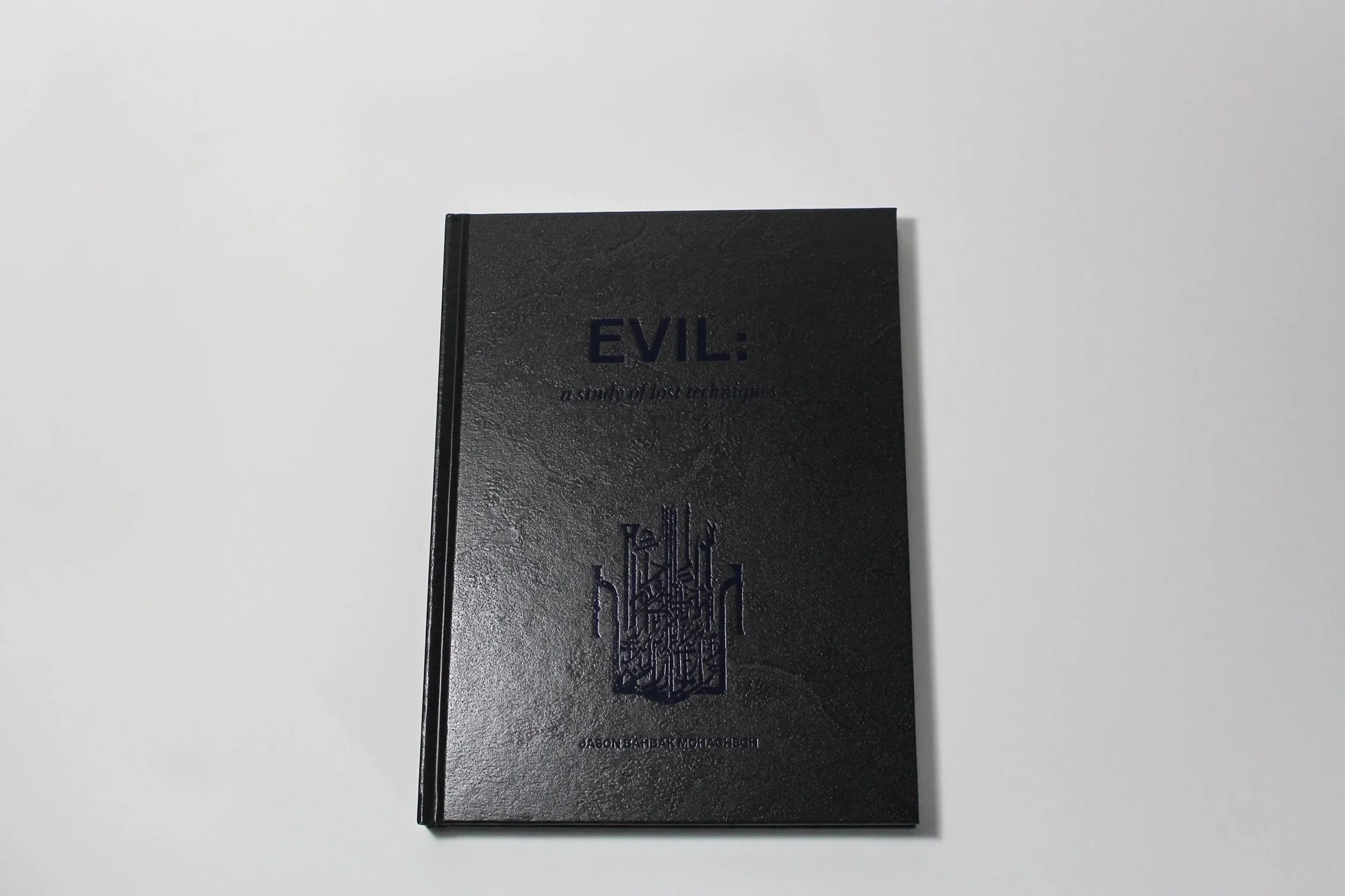 EVIL-4-w.jpg