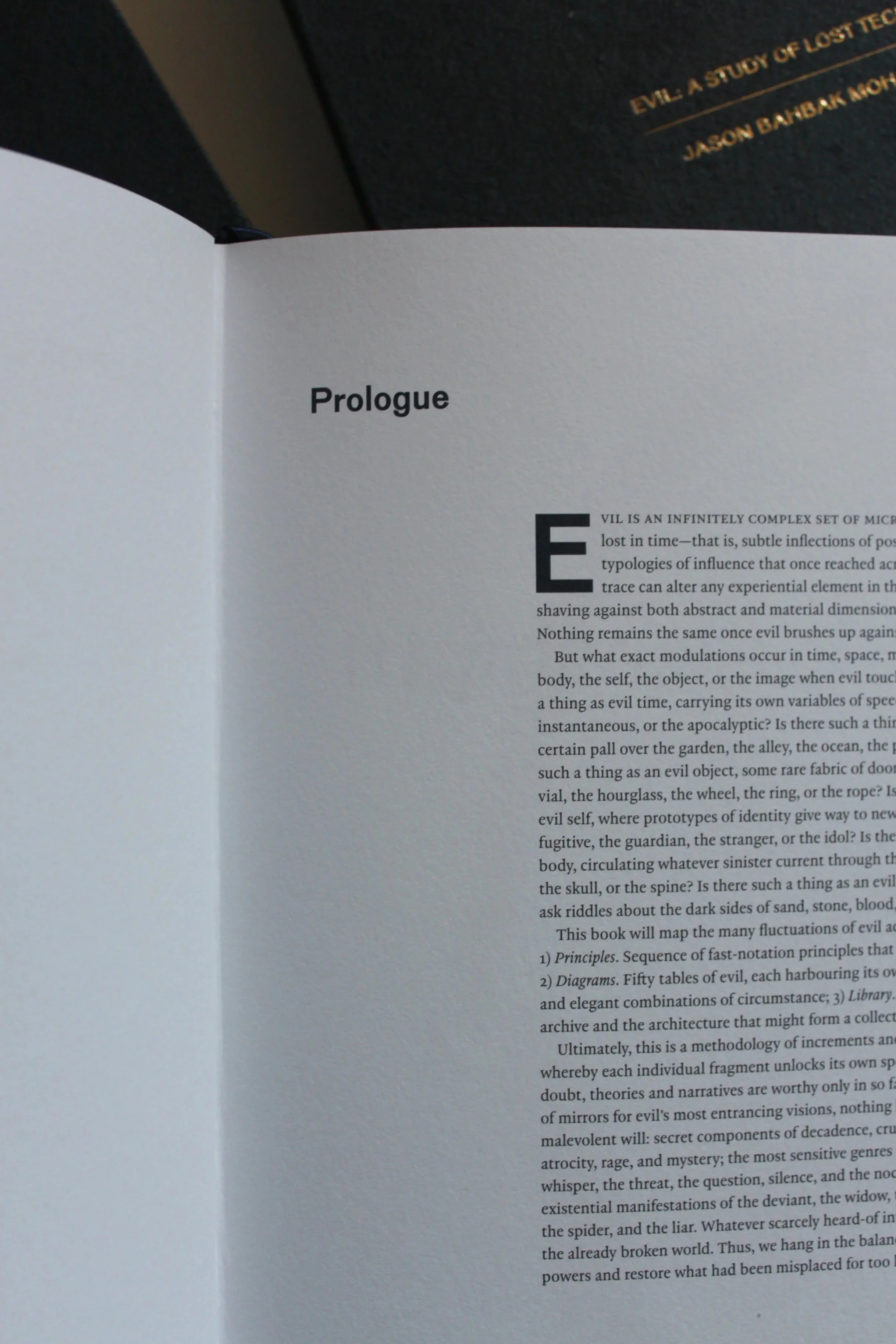 evil_18_prologue-s.jpg
