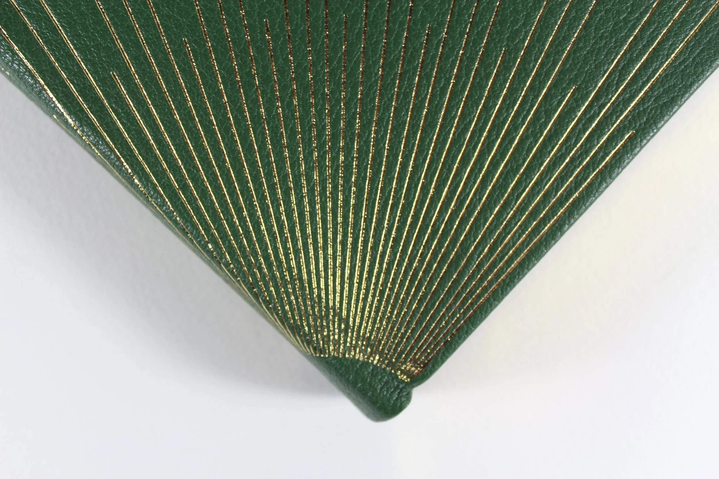 Dawn Breaker fine binding of Lucifer: Princeps