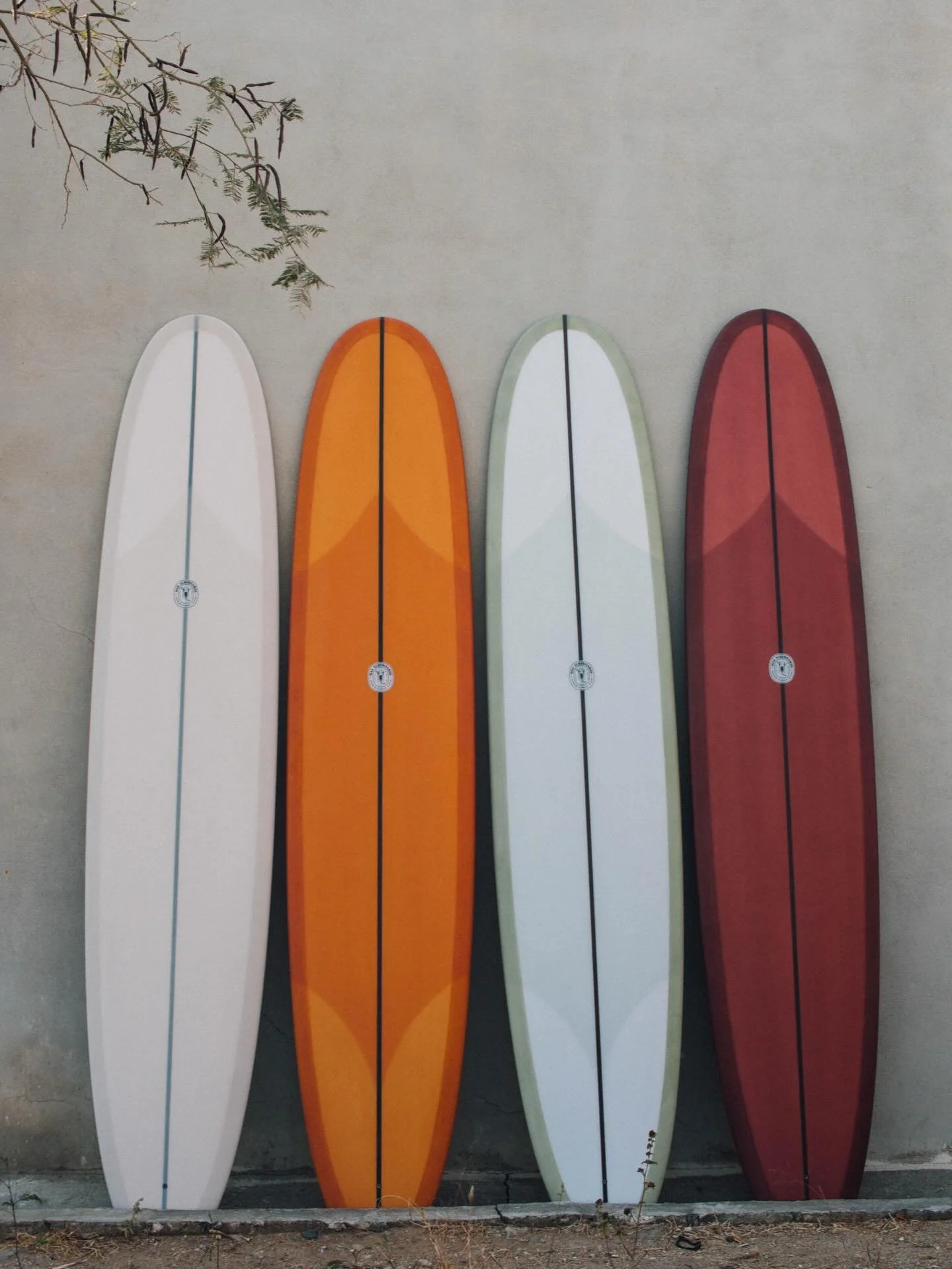 Some new longboards available at the showroom. We&rsquo;re having a hard time picking our favorite.
-
Nuevos longboards disponibles en el showroom. Nos est&aacute; costando elegir nuestra favorita.