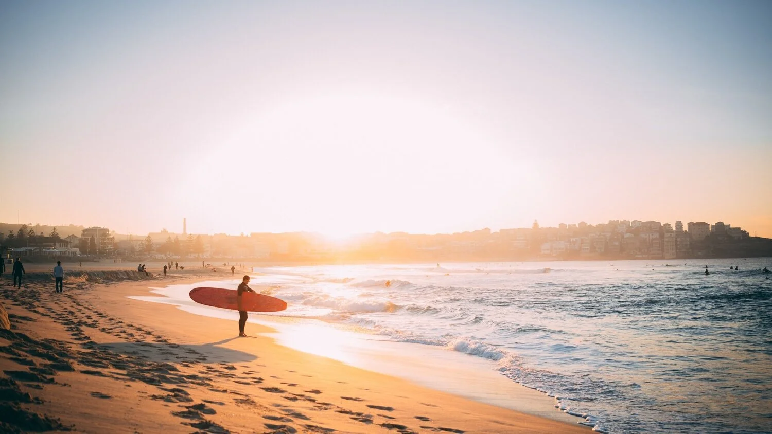 the-advisers-notebook-by-your-wealth-hub-advice-august-2020-issue-the-second-wave-and-the-australian-economy.jpg