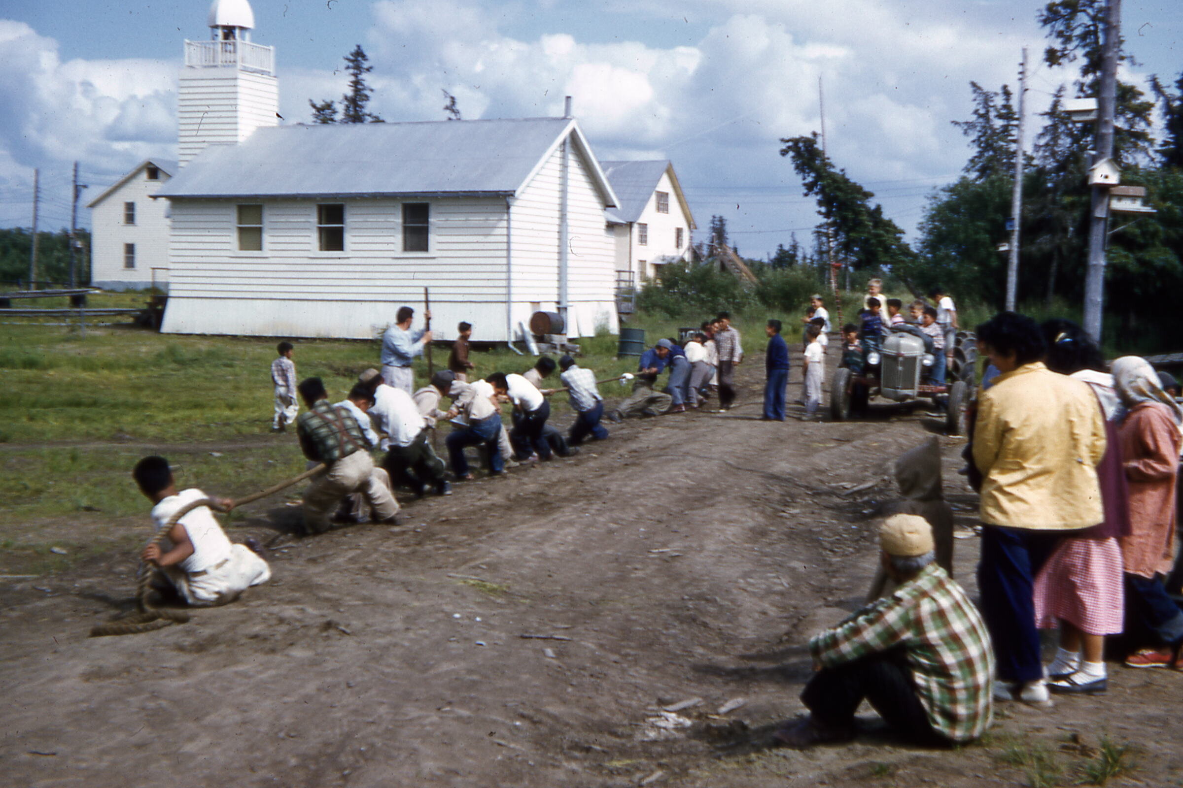 50s - Jully 4th tug of war.jpg