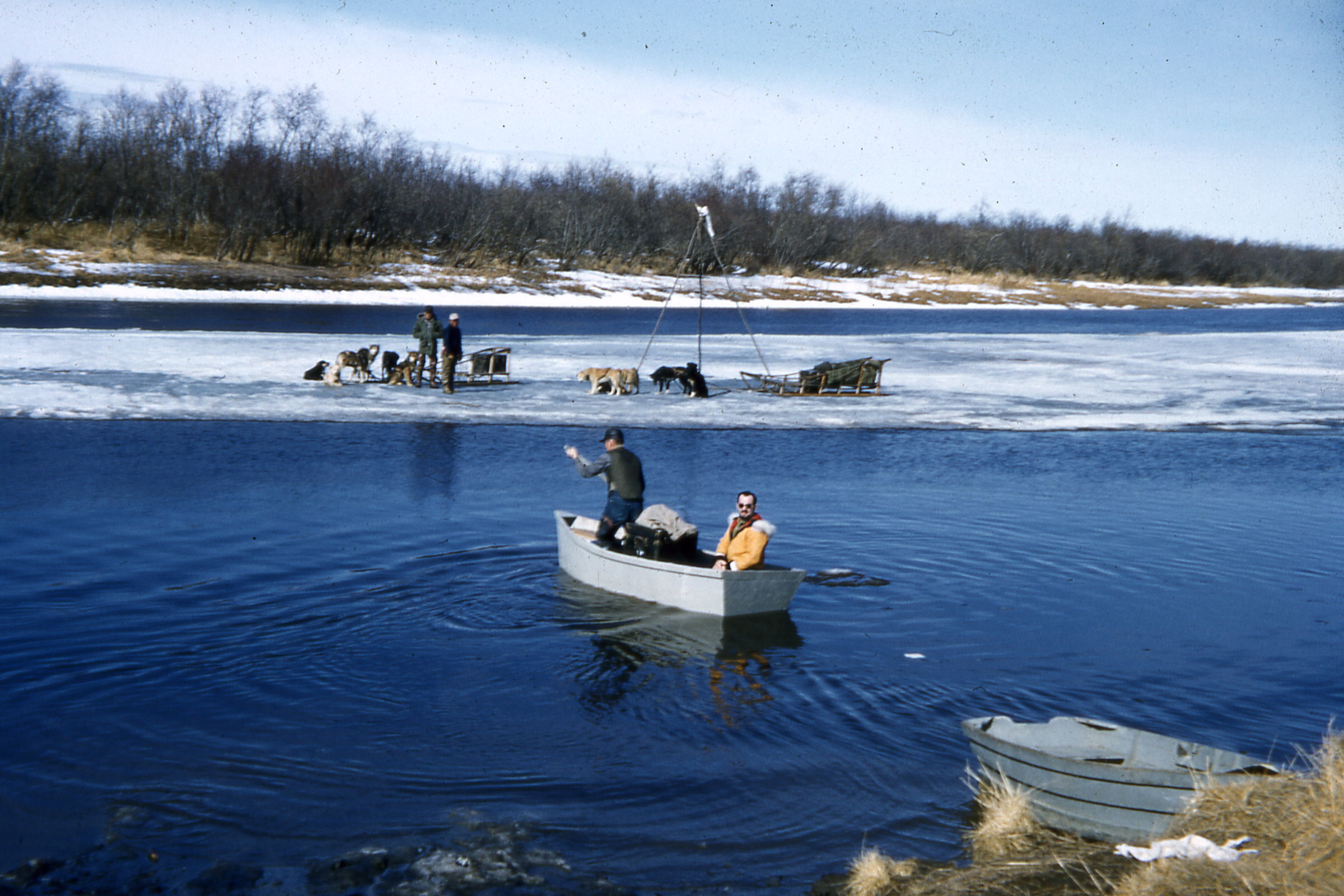 1959 Ken Peterson and Dr Leonard.jpg