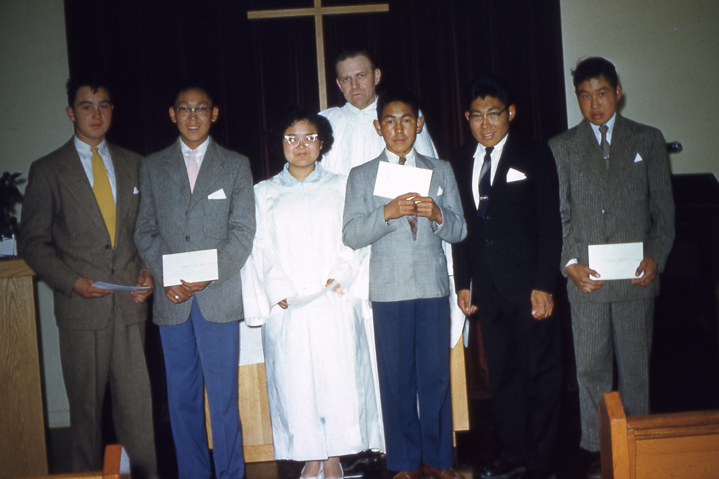 1960 Confirmation Class.jpg