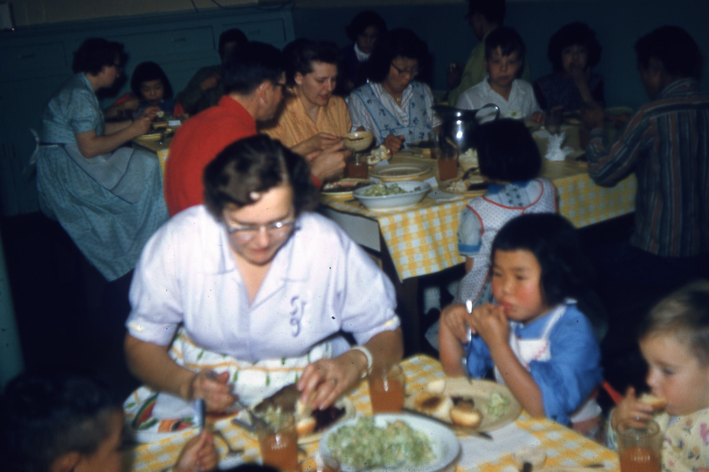 1960 Eating dinner with Fran.jpg