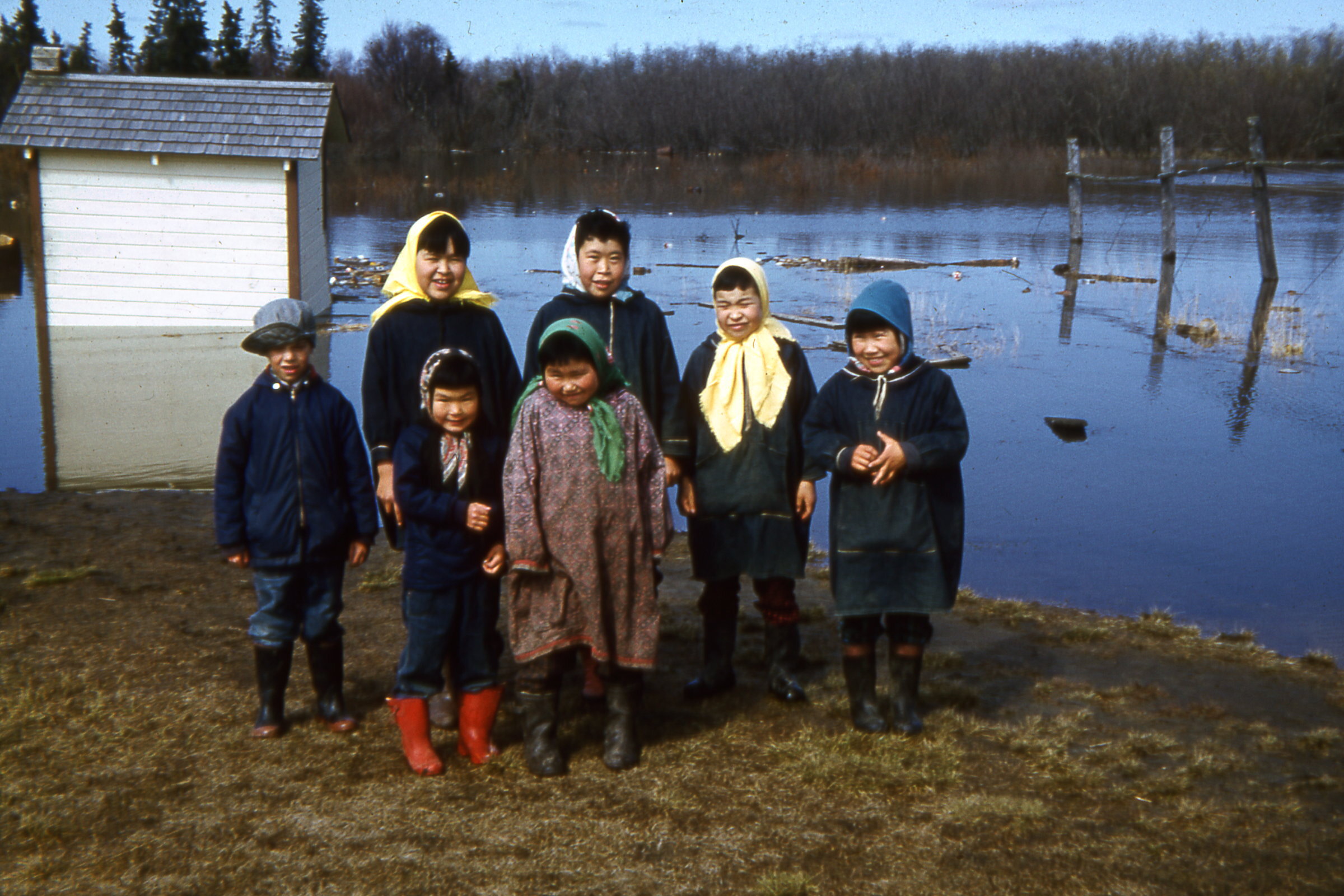 1962 Spring flood and girls.jpg