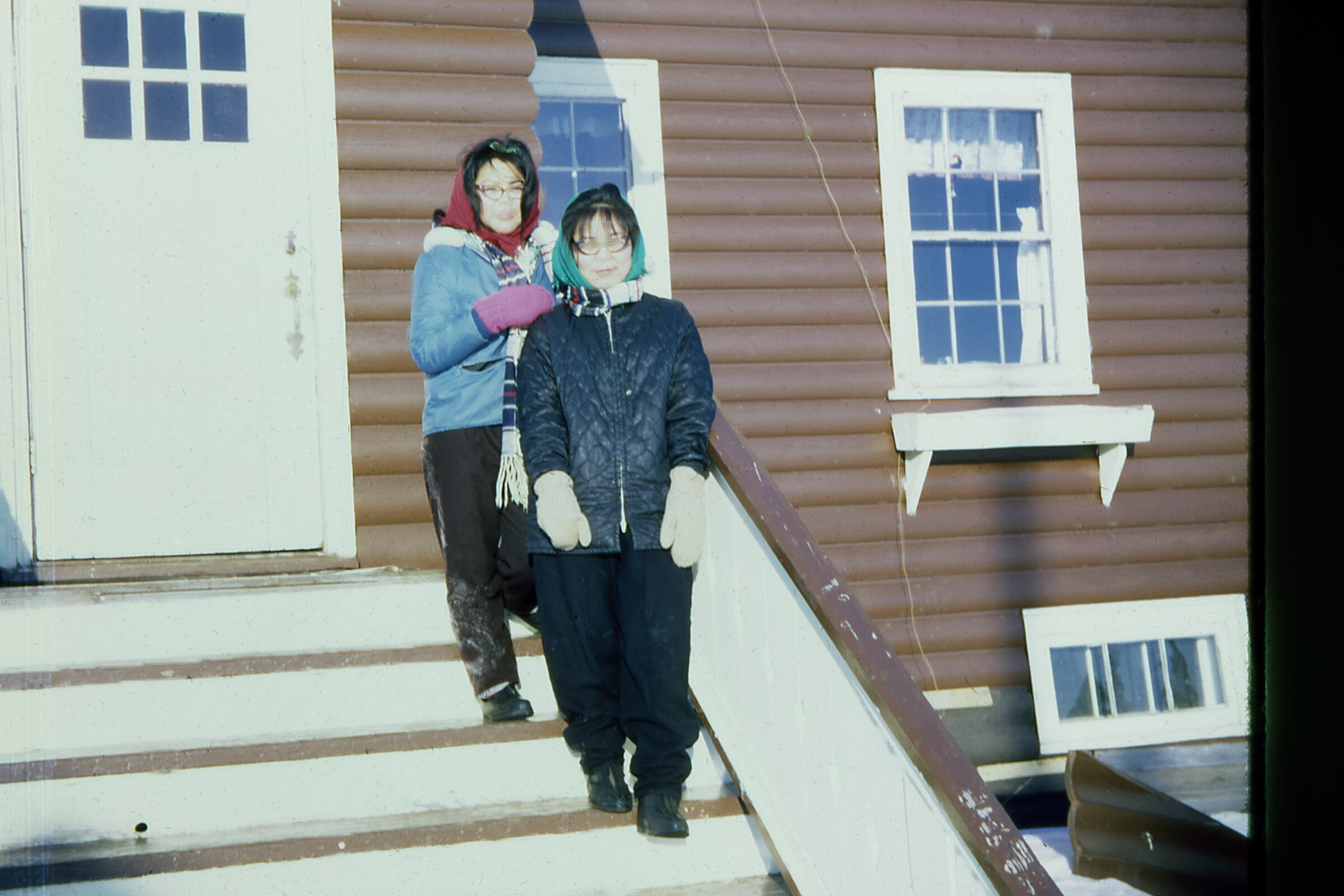 1967 Girls in front of Boys Dorm.jpg
