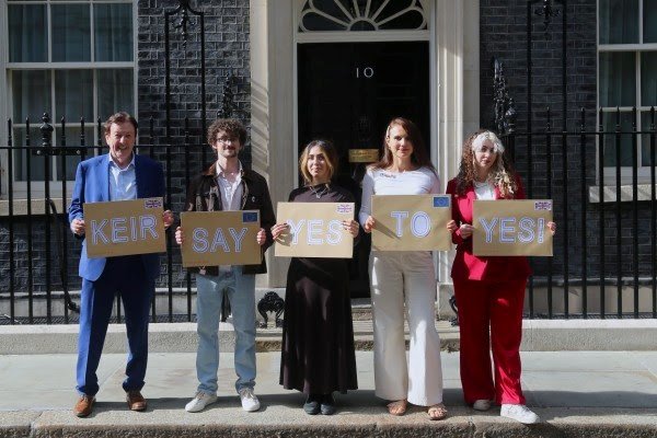 Will you sign an Open Letter in support of a Youth Experience Scheme?