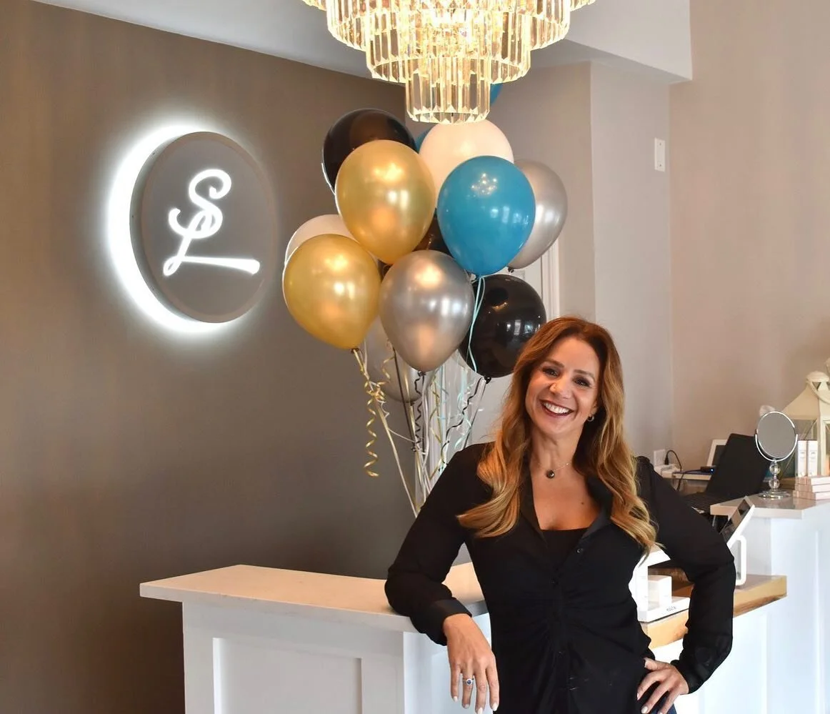 Happy Birthday Kerri!! 👑💓🥳 To the woman who does it all with grace and positivity, thank you for shining so bright, and always helping us feel our best and most beautiful - we love you, we are so proud of what you have built for us here, and we ho