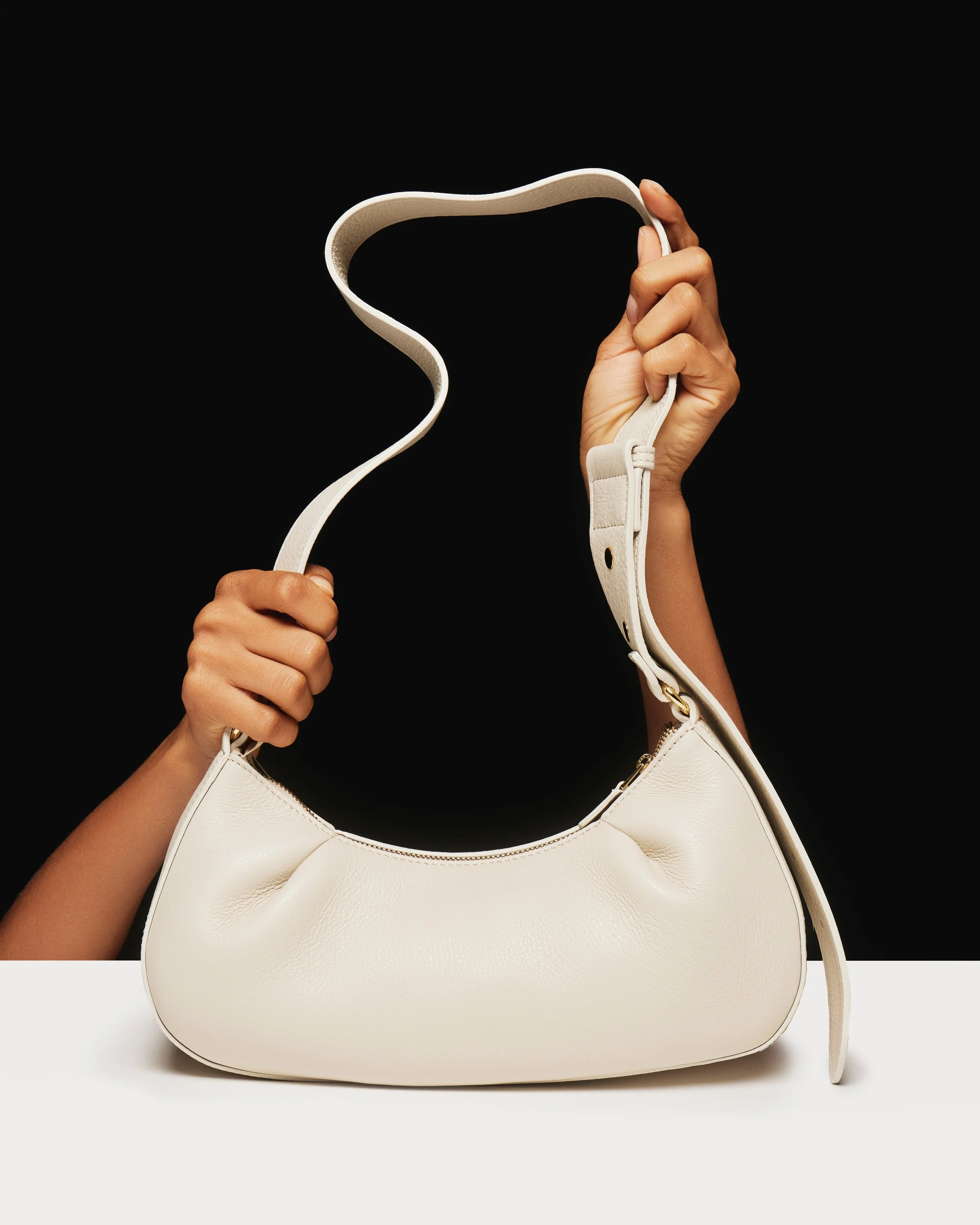 Elleme bag - 4x5 social crop.jpg