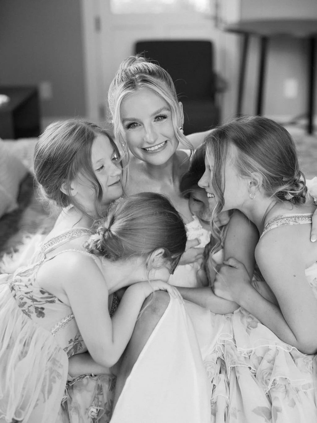 Beautiful, beautiful girls 🤍
@haleysrougeau 
@ashleyteresaweddings 
@powderhornweddings