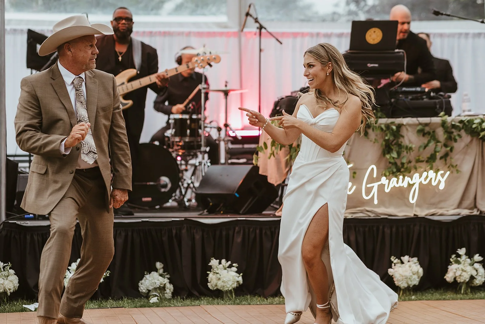 DinnerDancing (214 of 239).jpg