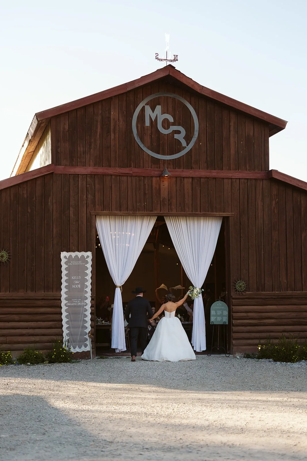KellyKodyWeddingSneakPeeks-86.jpg