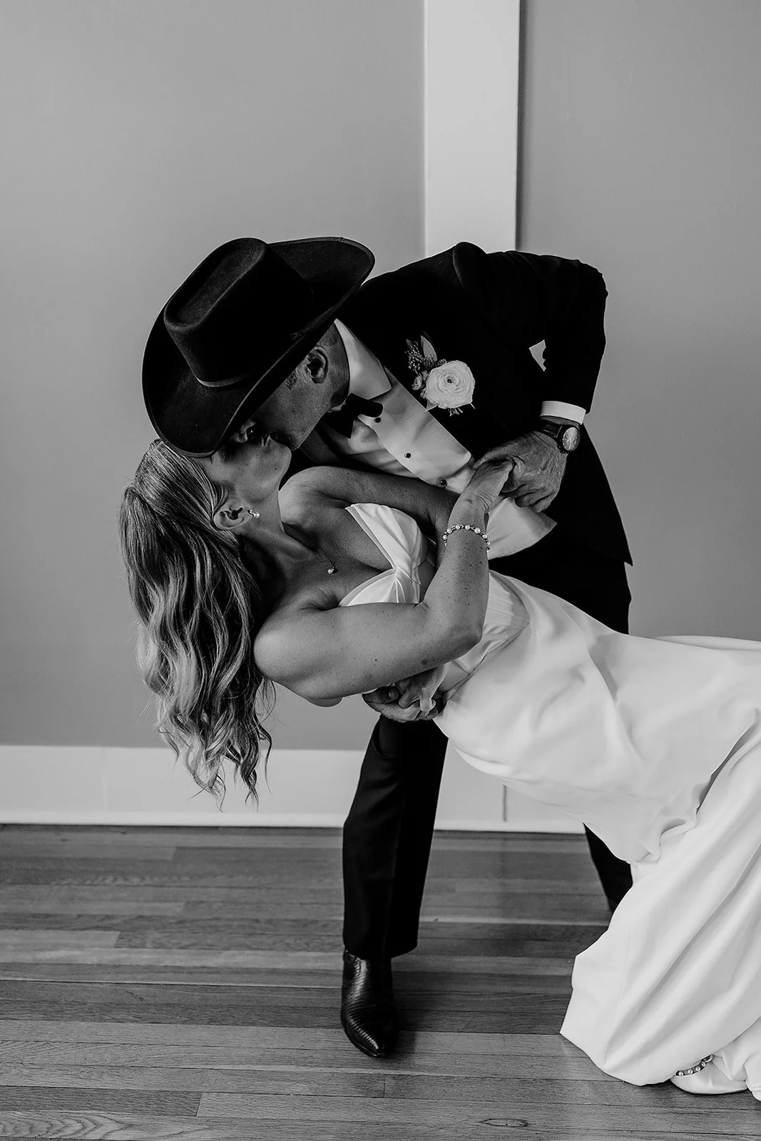 FirstLook_Vows (126 of 154).jpg