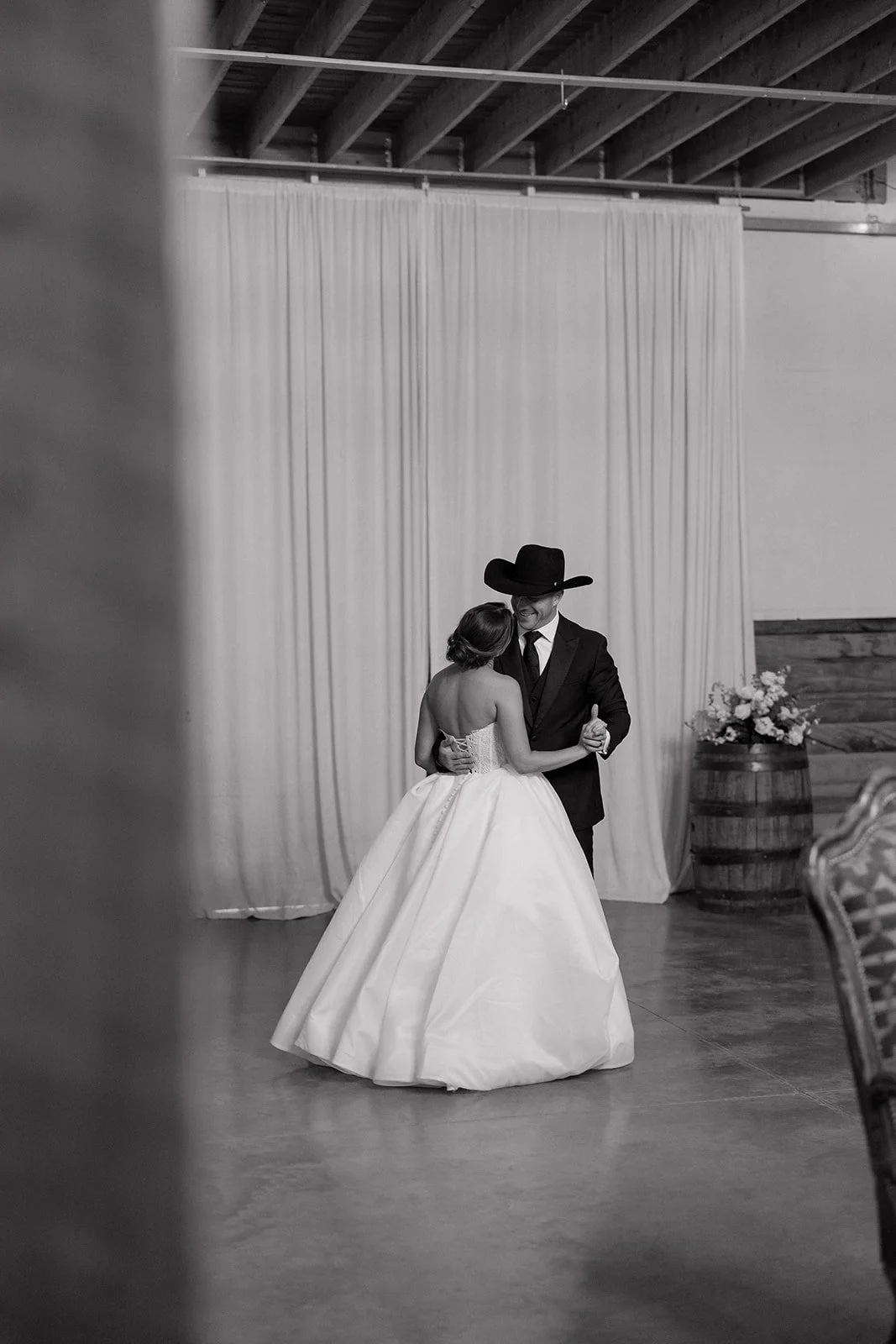 KellyKodyWeddingSneakPeeks-108.jpg