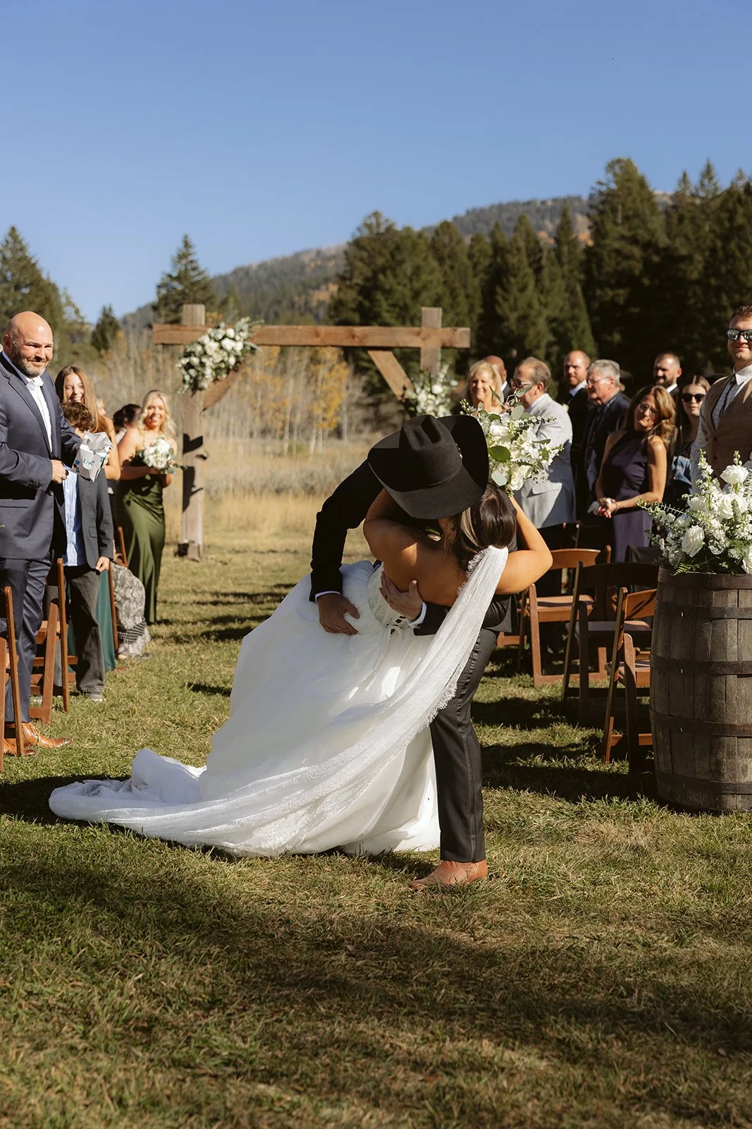 KellyKodyWeddingSneakPeeks-64.jpg
