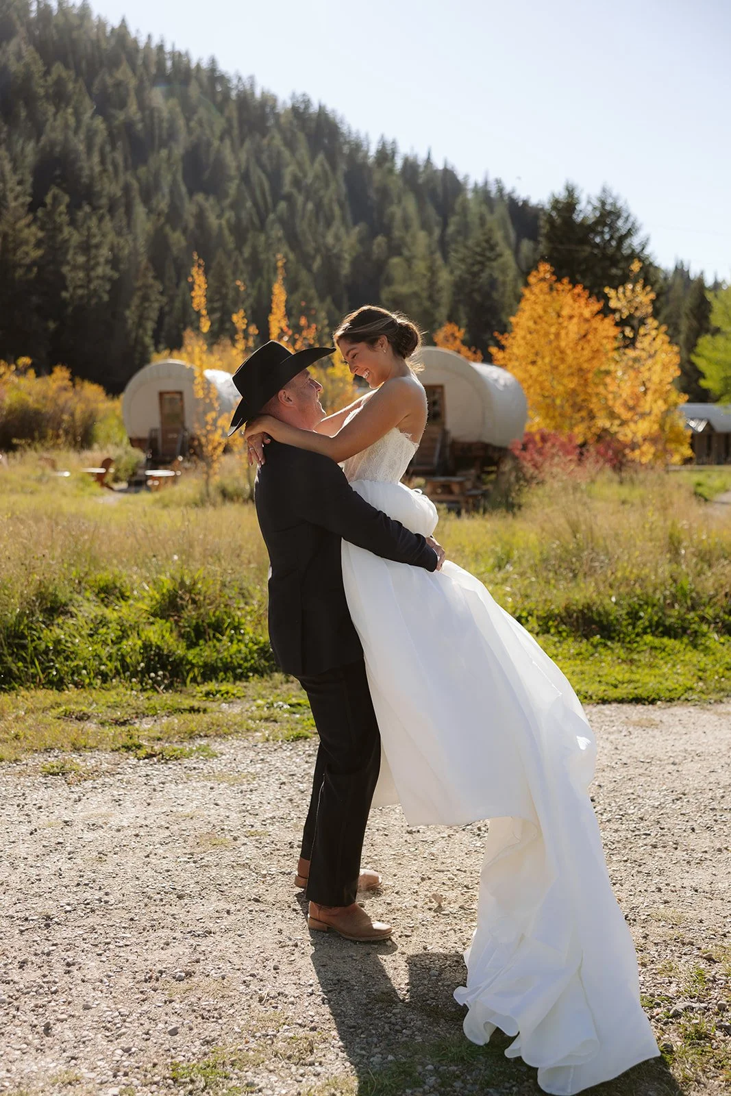 KellyKodyWeddingSneakPeeks-78.jpg