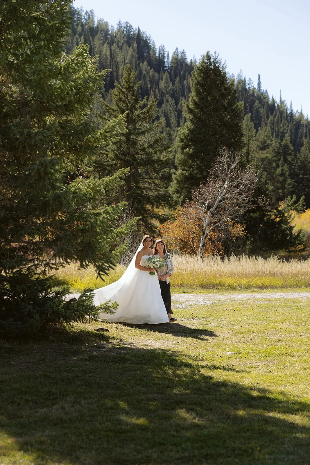 KellyKodyWeddingSneakPeeks-47.jpg
