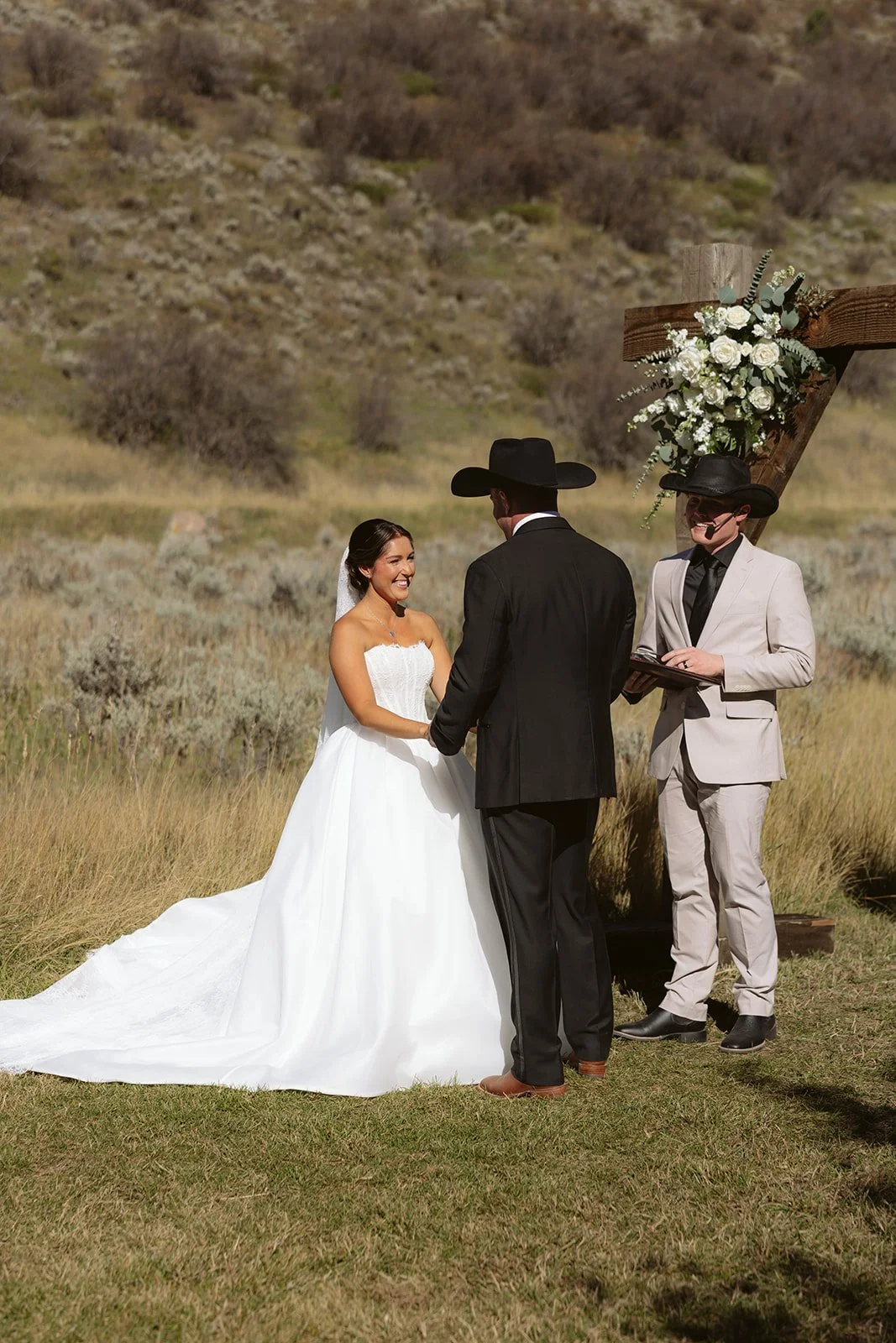 KellyKodyWeddingSneakPeeks-54.jpg