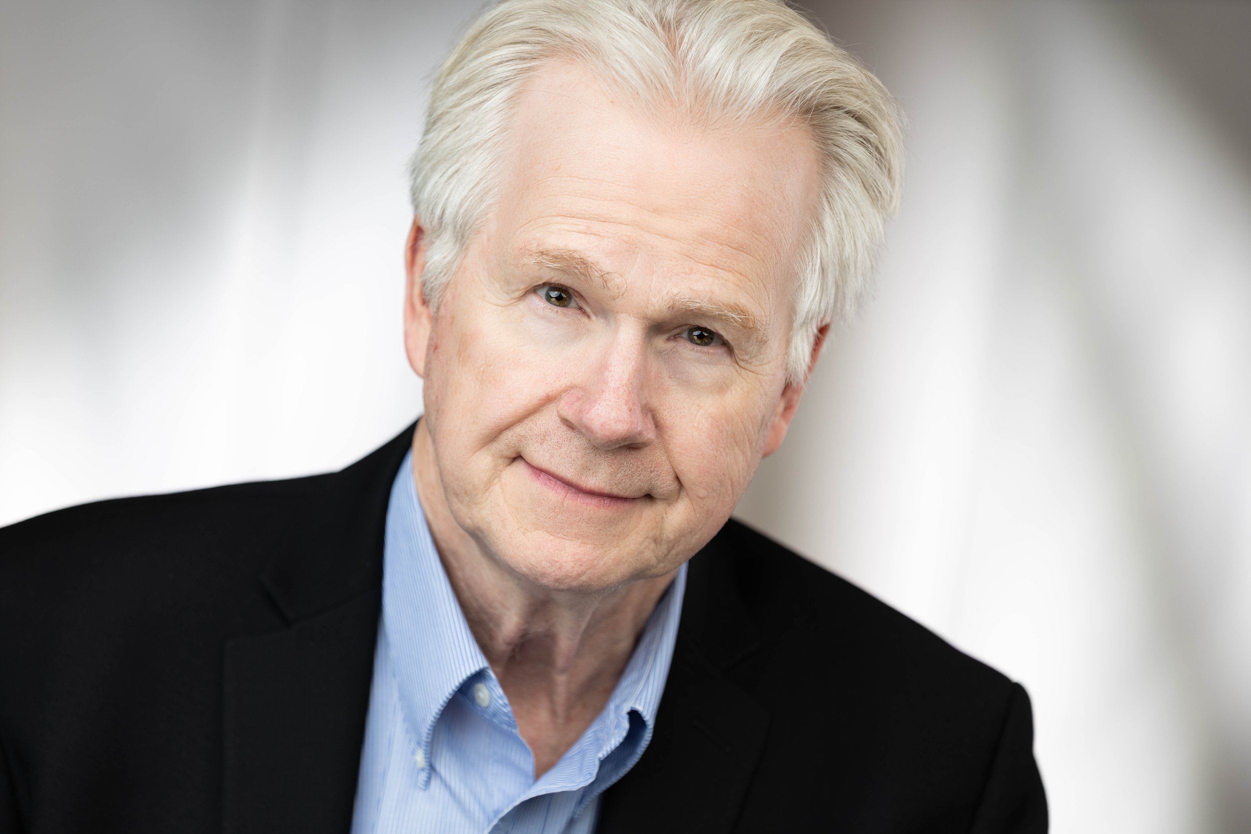 Peter Murray | Agent: Jennifer Fry - Star Talent Inc