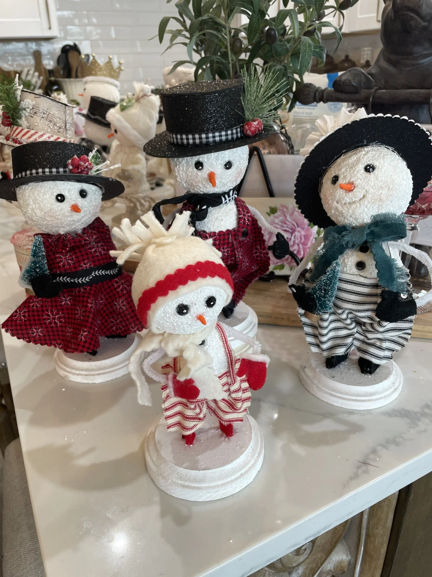 Laues Christmas Tree Farm v12 Christmas Gift Shop Sedro Wooley Christmas Trees Skagit Valley by Brand G Creative 22 NOV 2025.jpg