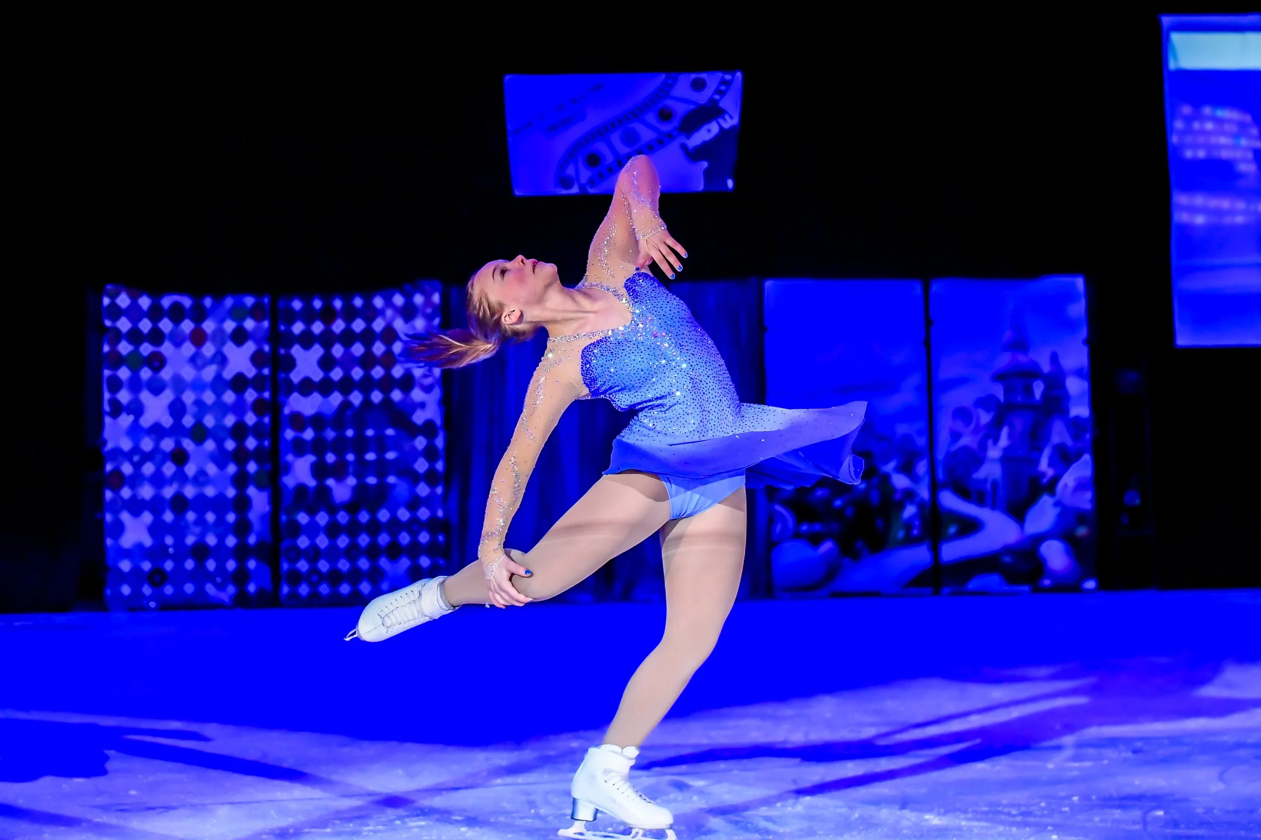 SwanIceShow2025-866.jpg