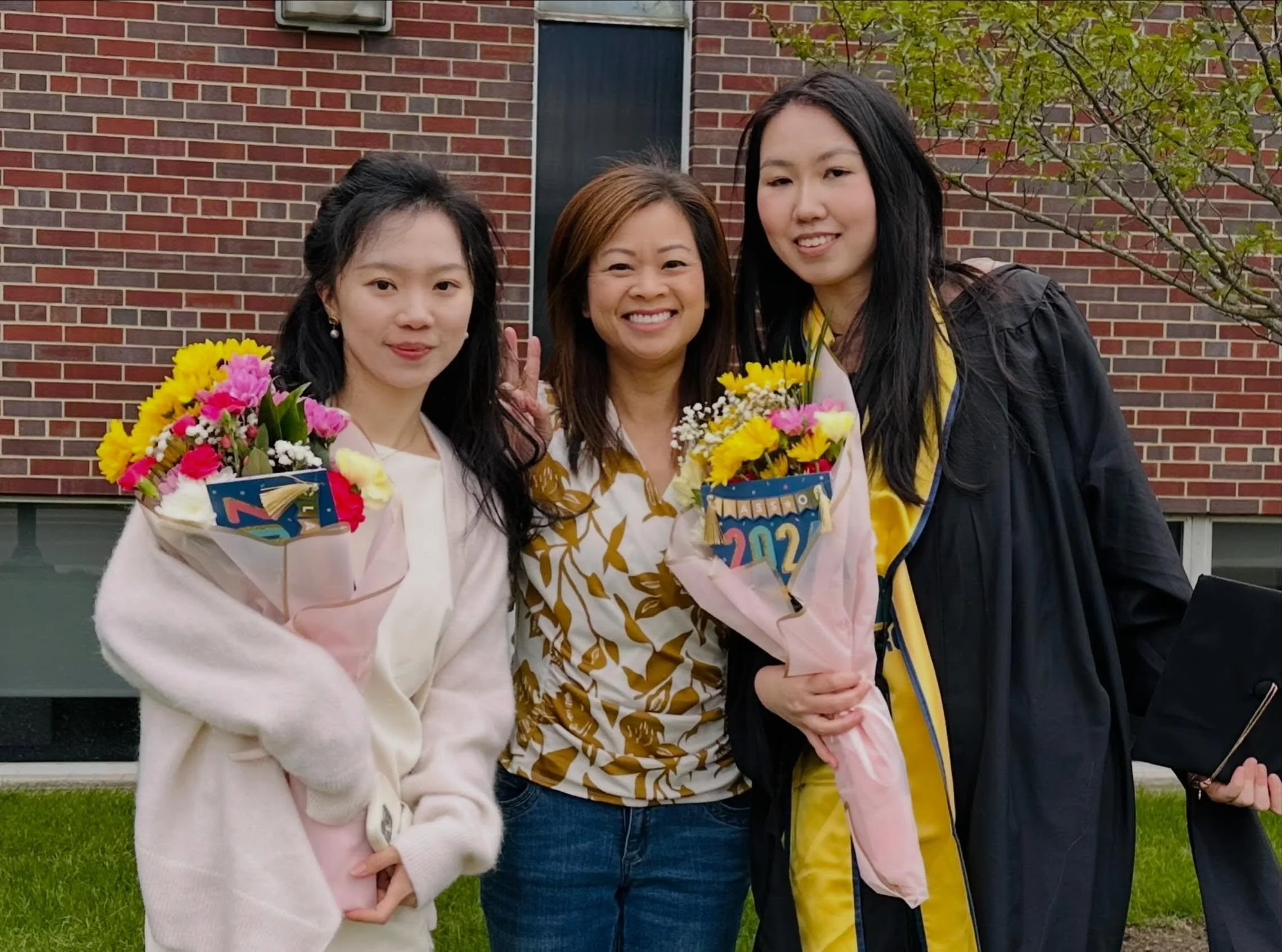 Congratulations to our 2026 grads! We wish you all the best for your next chapter!