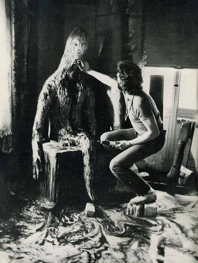 Andrzej Żuławski putting final touches on the creature behind the scenes of Possession (1981)
.
.
.
.
.
 #eurohorror #fantasmahouse #oldschoolhorror #vintagehorror #retrohorror #horrorfilm #horrorfilms #cultfilm #midnightmovie #indiefilm #indiehorror