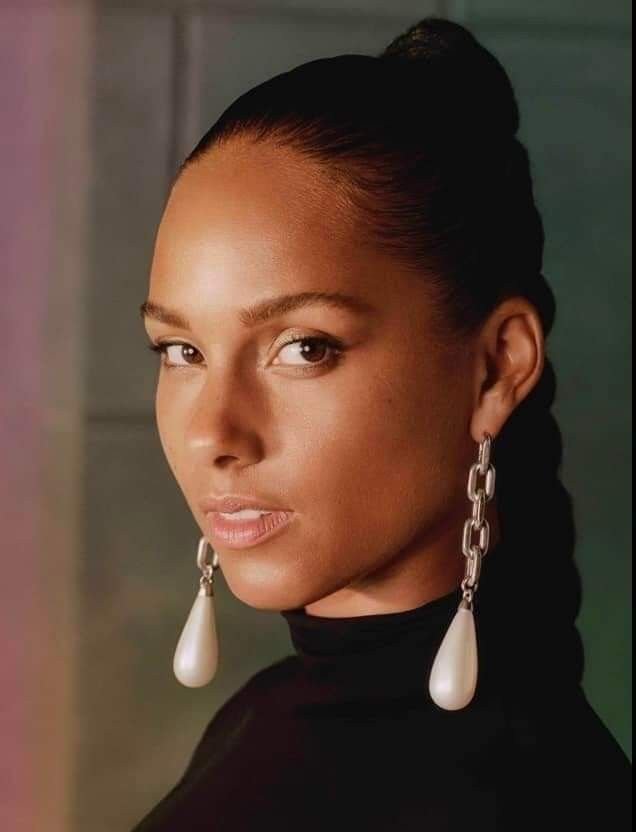 Alicia Keys - Fire Goddess
