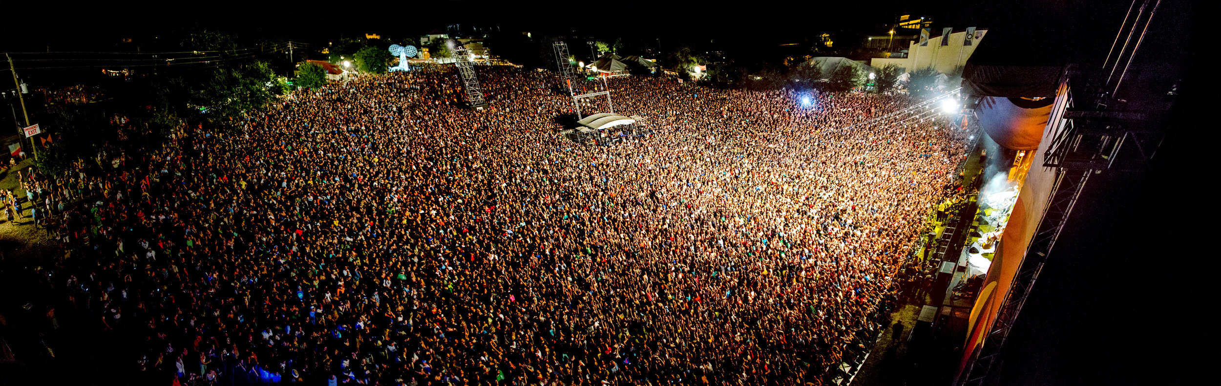 GOTR_crowd.jpg