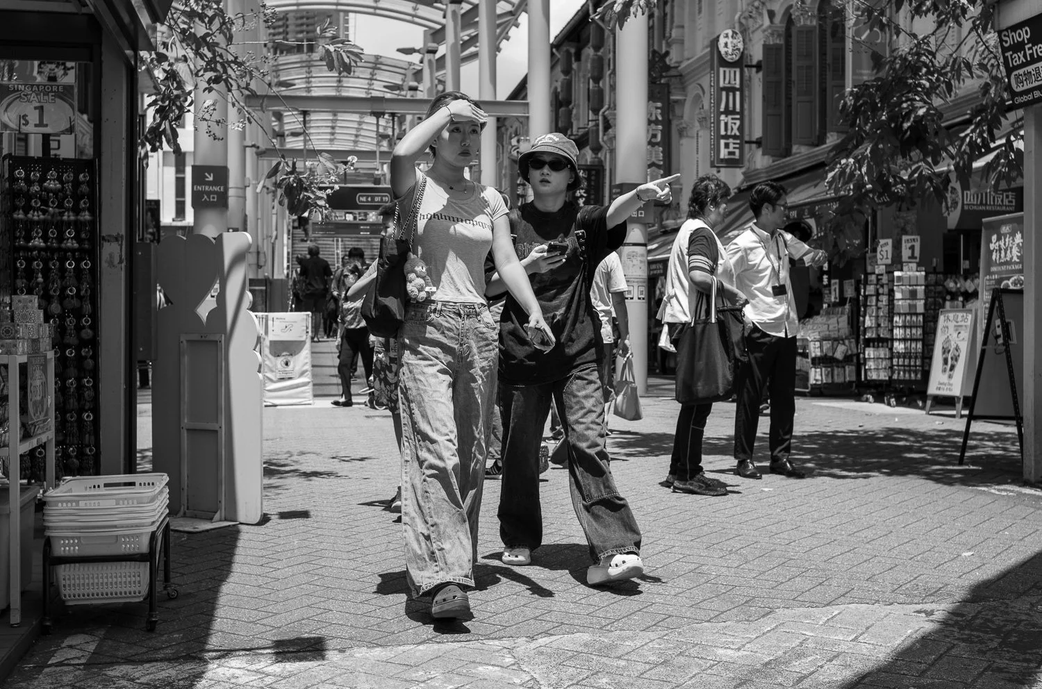 Sunny Day - Oct 2025 (L43005)