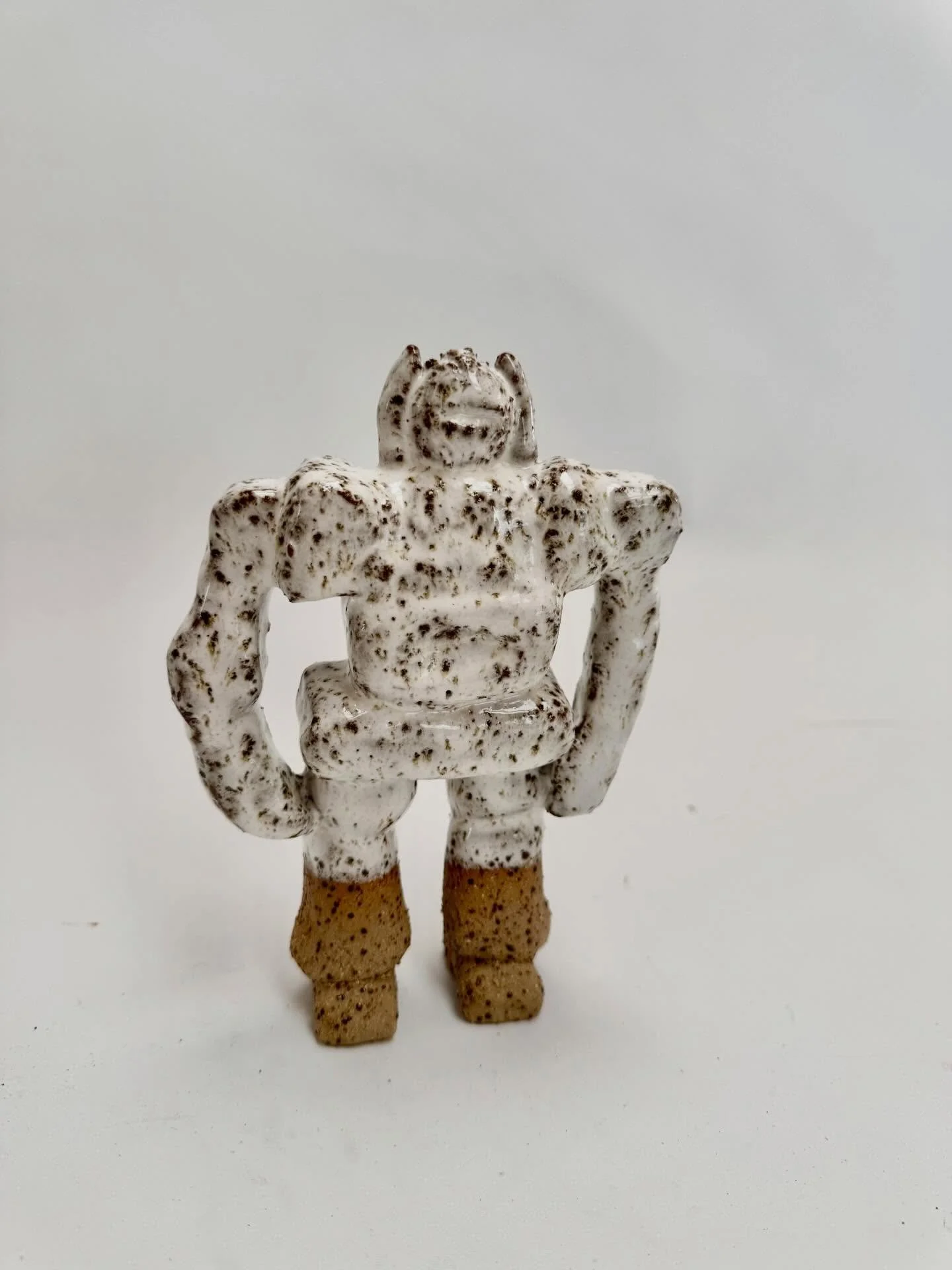 Latest pieces to exit the kiln. 
I will be in touch tomorrow with collection details 🤗

#bellbraeclay #handbuilding #clayworkshop #claysurfcoast #ceramicstorquay