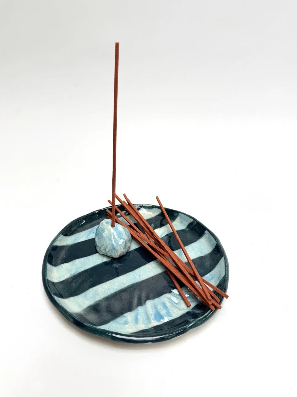 LAUREN BARTON INCENSE DISH CYAN:ORIENTAL2.jpeg