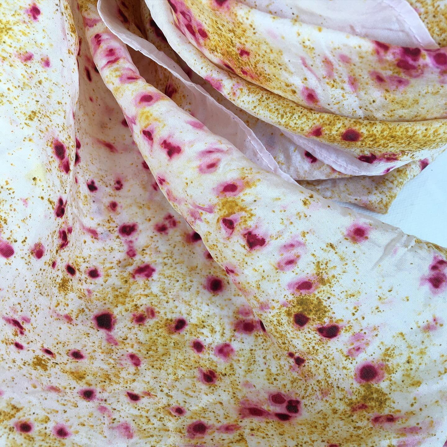 Mother&rsquo;s Day is just around the corner and I have been working on some scarves for family and friends. I have been playing around with dyes I have bought and flowers I have found. I dyed this silk with cochineal bugs and ground marigold flowers