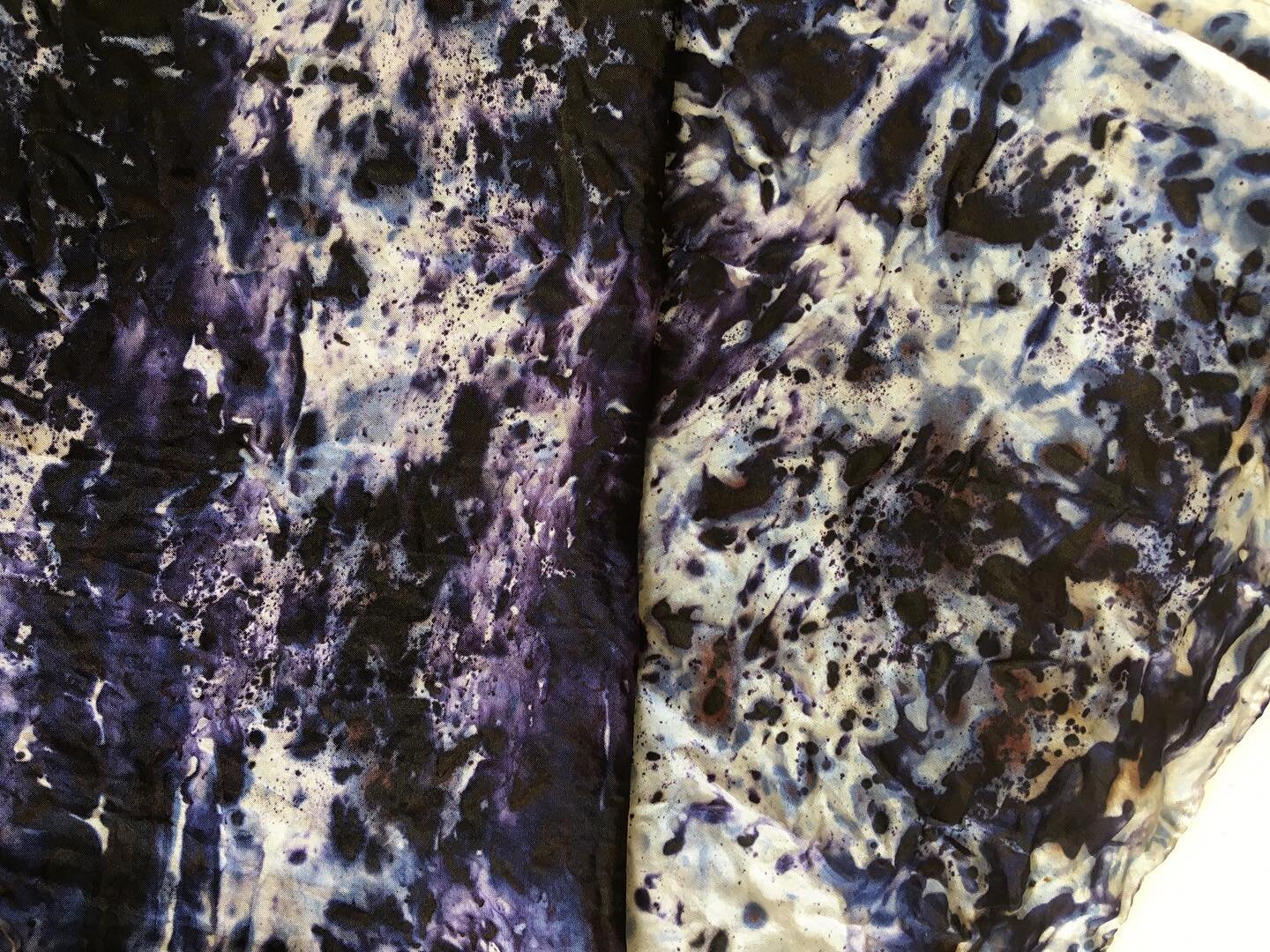 Like I said before some days you end up with a fail but others you end up with colors and texture that you can not take your eyes off of. 
I was never big into silk mainly because of the price but I&rsquo;ve recently been playing with it and have com