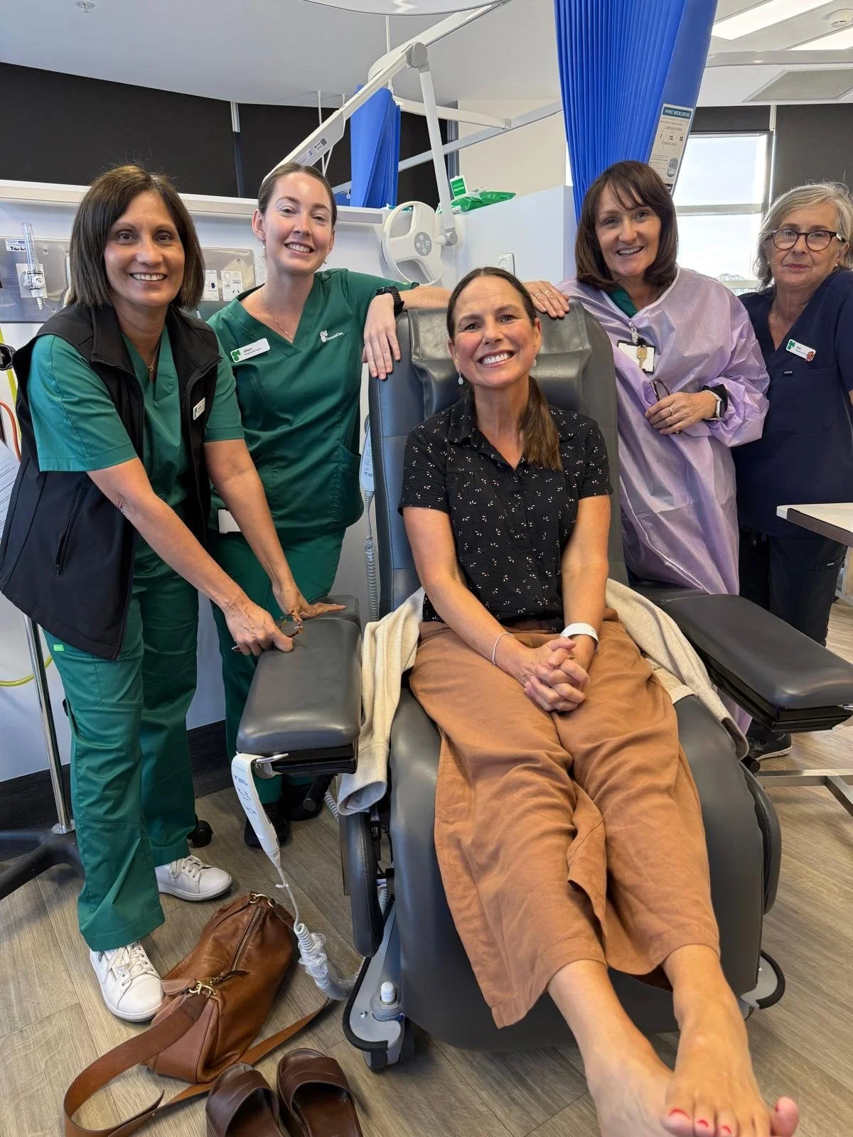 This is me very excited that this week I have been cleared for a 2 month break from treatment for a family holiday and stem cell collection. 🤗🥳💃🏻✈️
Thank you so much to everyone who has been praying for me. ❤️🙏😘
I am having an excellent respons