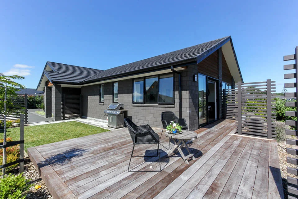 Home renovation with deck and outdoor living in Taranaki New Plymouth