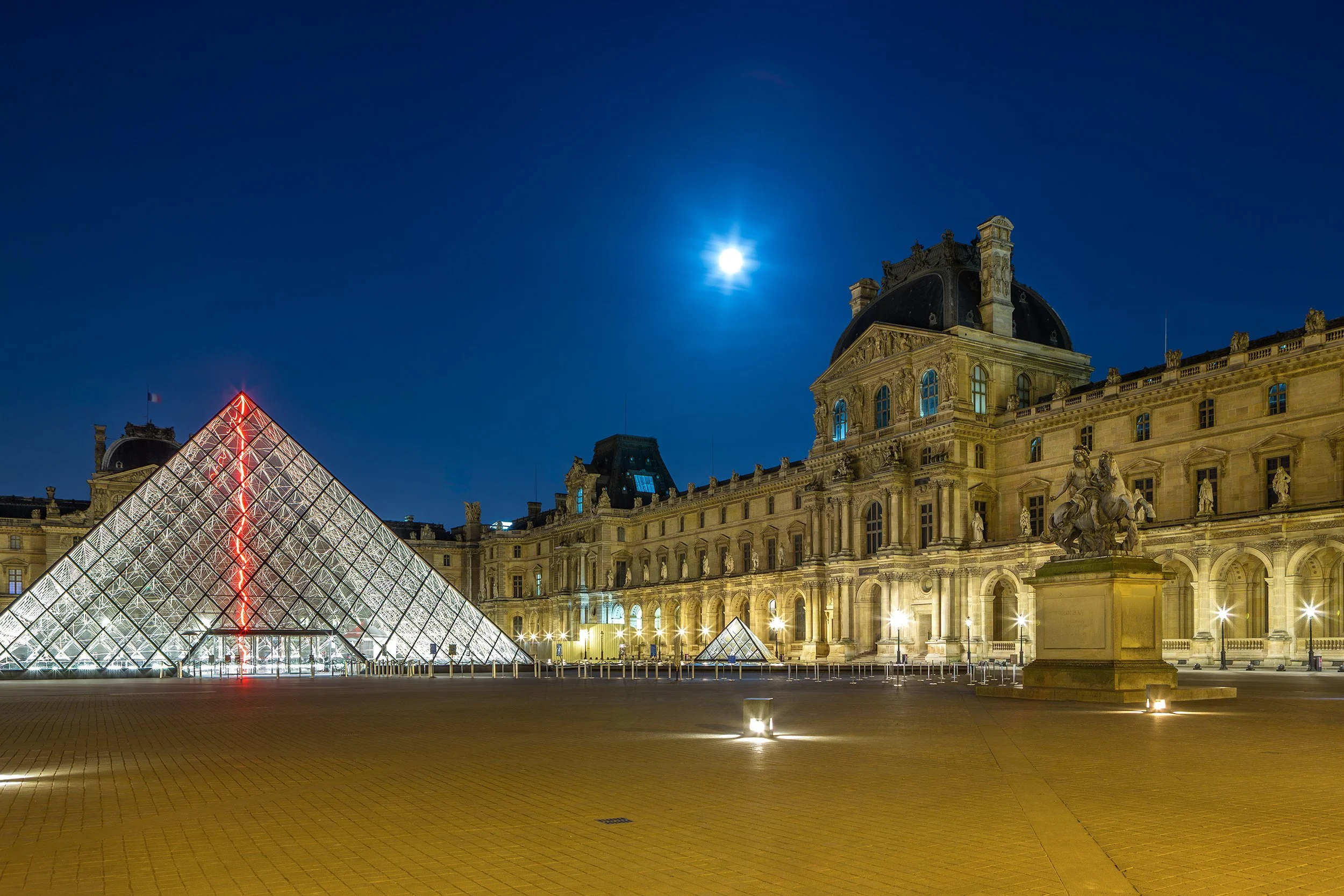 Midnight at the Museum24x36max-web.jpg